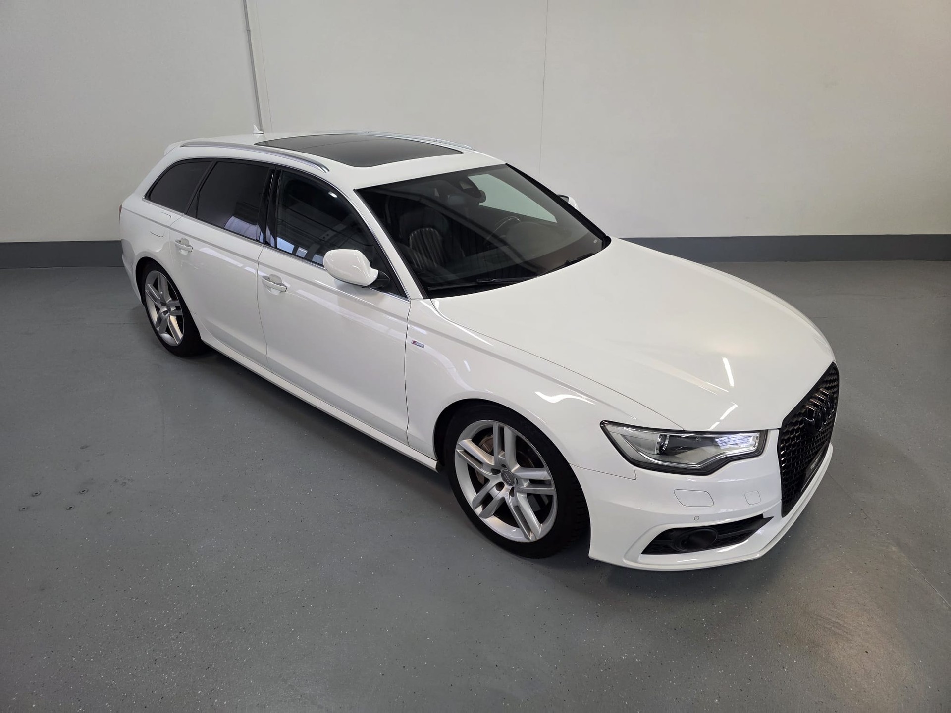 AUDI A6 Avant 3.0 TFSI V6 quattro S-tronic