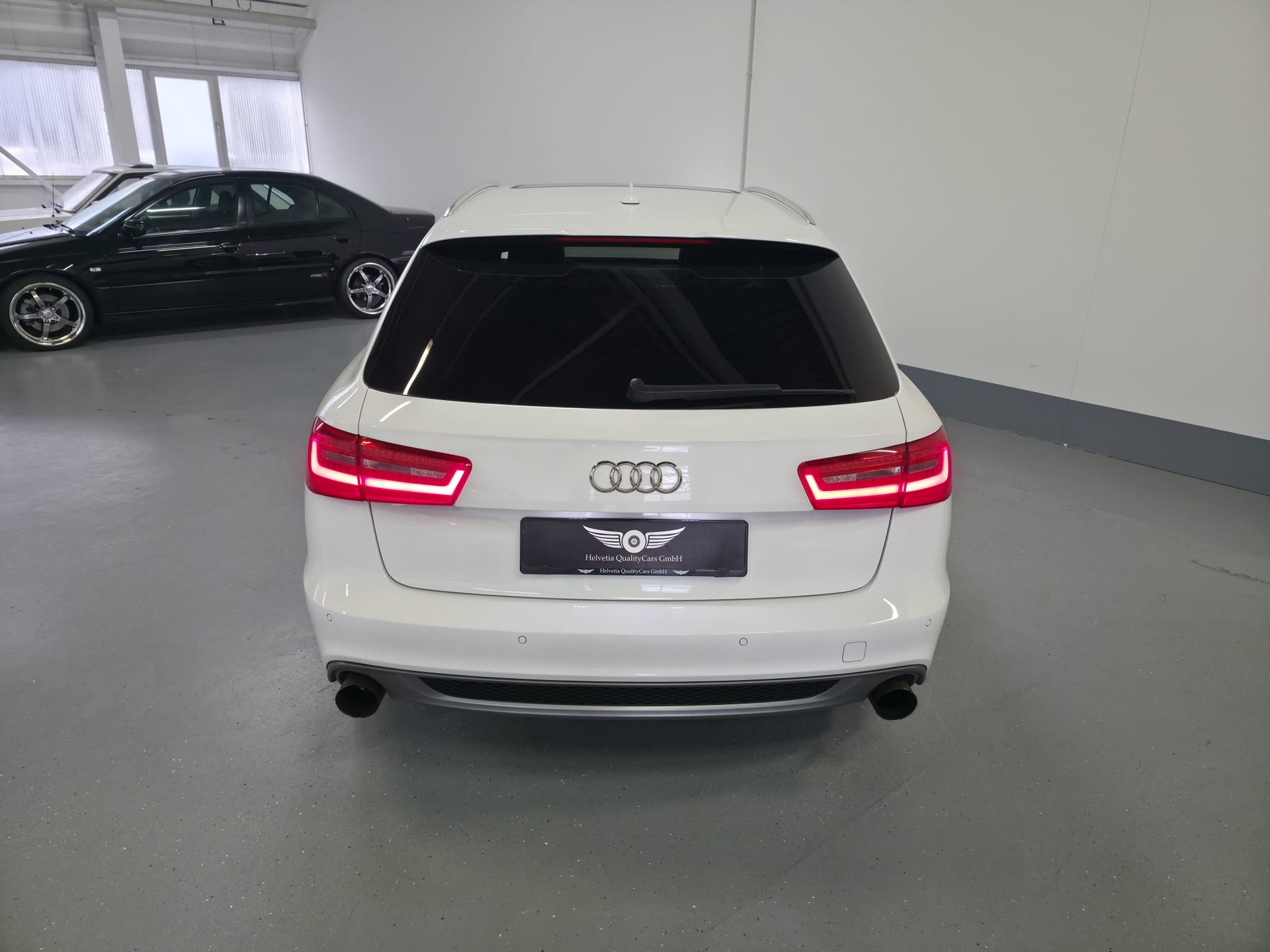 AUDI A6 Avant 3.0 TFSI V6 quattro S-tronic-image-12