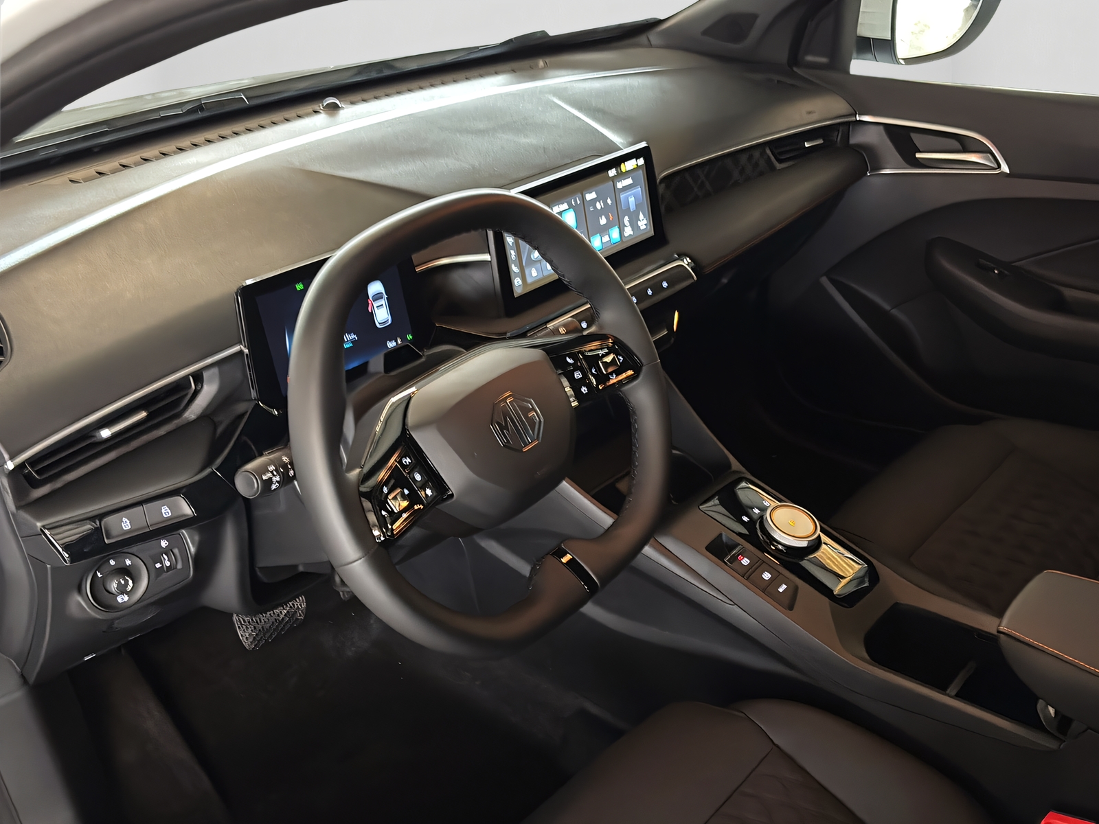 MG 3 1.5 Hybrid Luxury-image-12