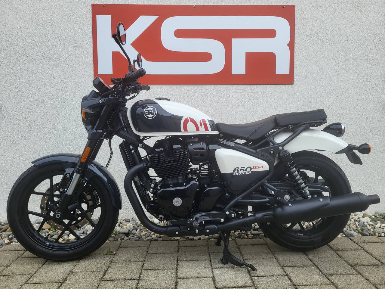 ROYAL ENFIELD Shotgun 650 Premium-image-1