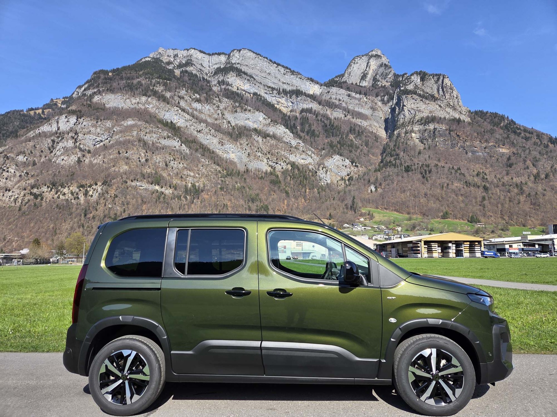PEUGEOT Rifter 1.5 BlueHDi 130 GT-image-8