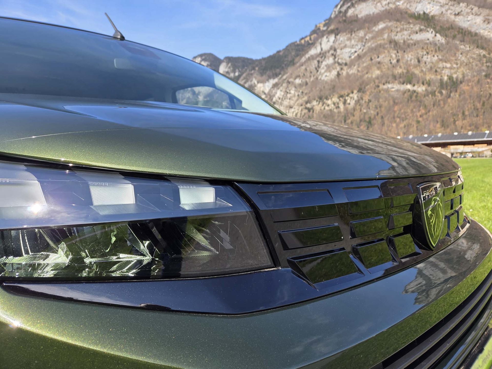 PEUGEOT Rifter 1.5 BlueHDi 130 GT-image-1