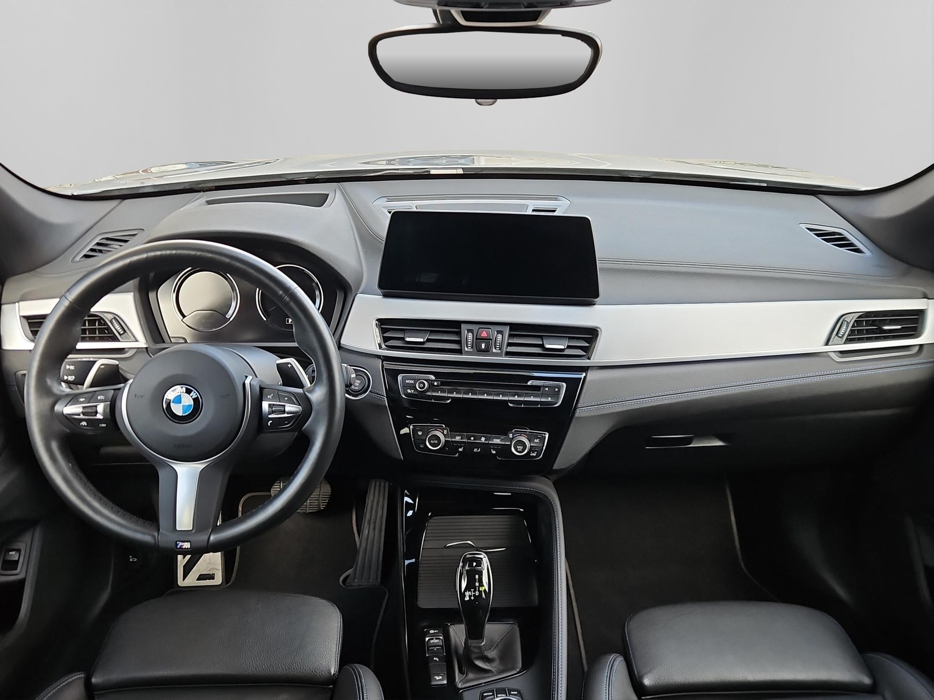 BMW X1 xDrive 25d M Sport Steptronic-image-12