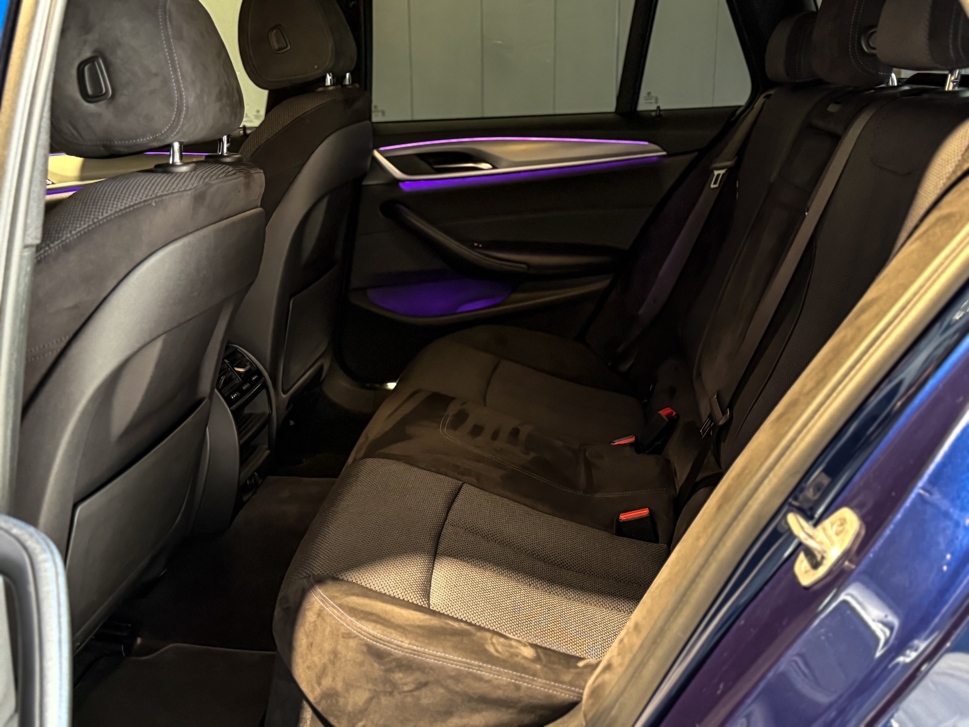 BMW 530d xDrive Touring Steptronic-image-10