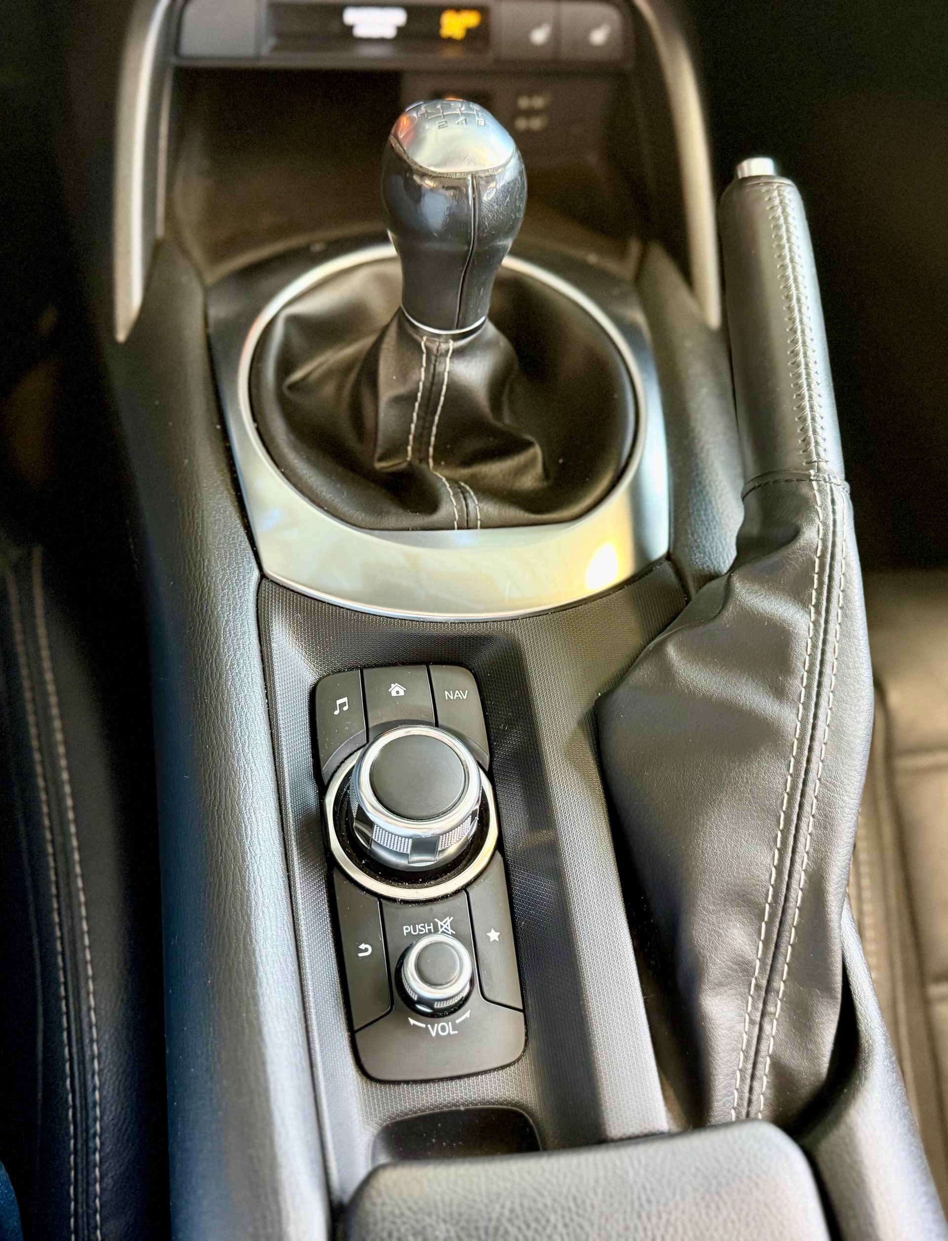 FIAT 124 Spider 1.4 TB Lusso-image-19