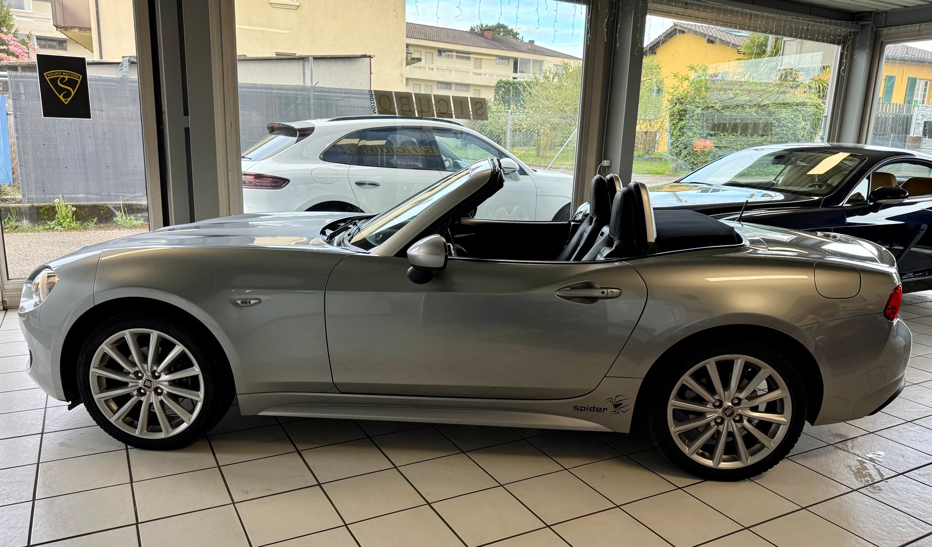 FIAT 124 Spider 1.4 TB Lusso-image-4