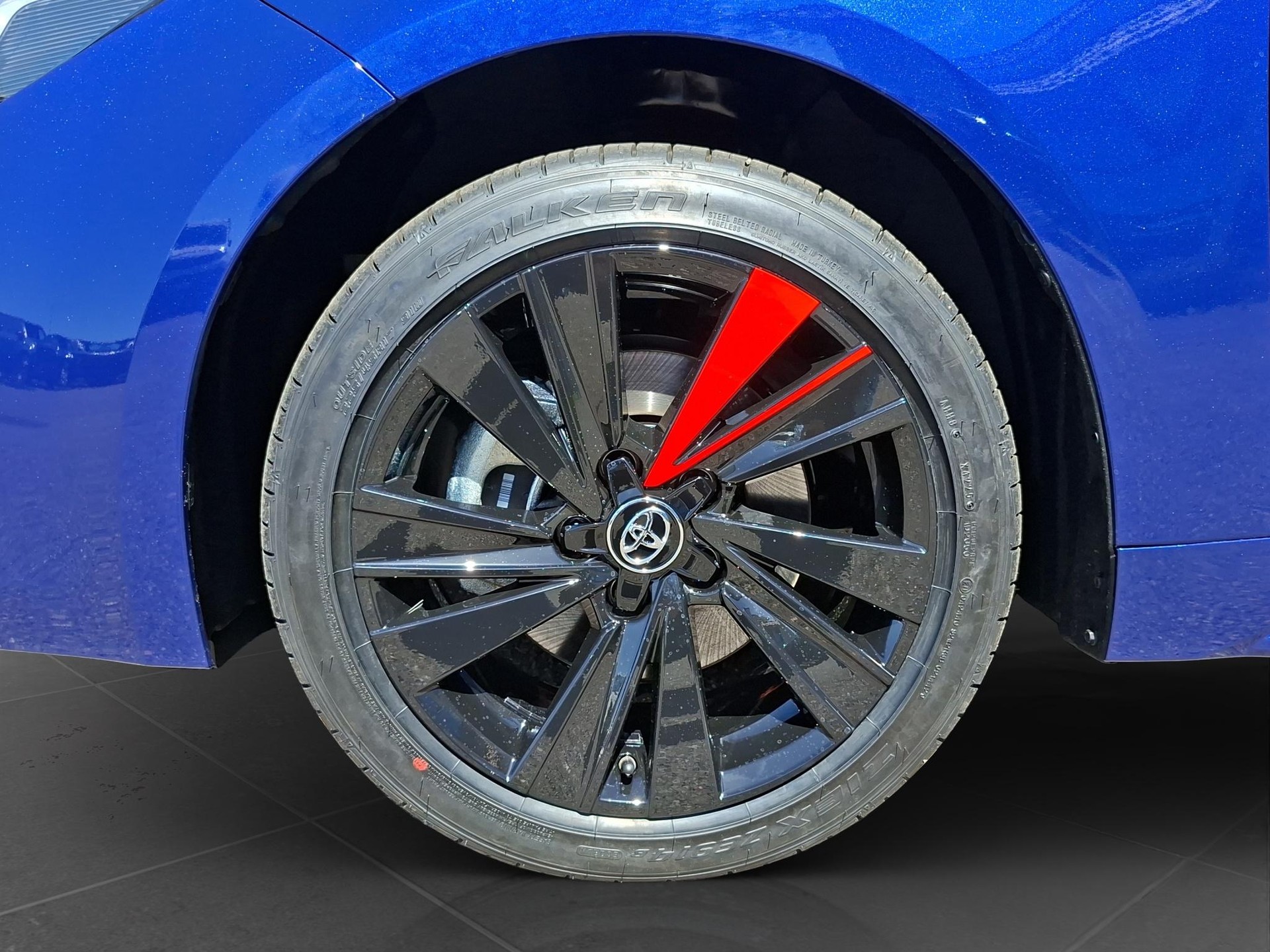 TOYOTA Corolla Touring Sports 2.0 HSD Swiss Edition-image-10