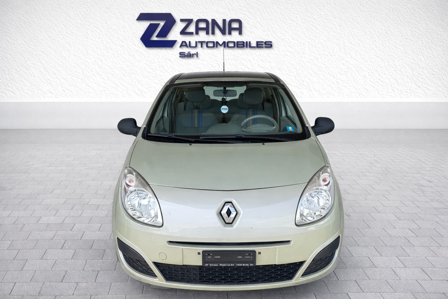 RENAULT Twingo 1.2 16V Initiale Quickshift-image-1