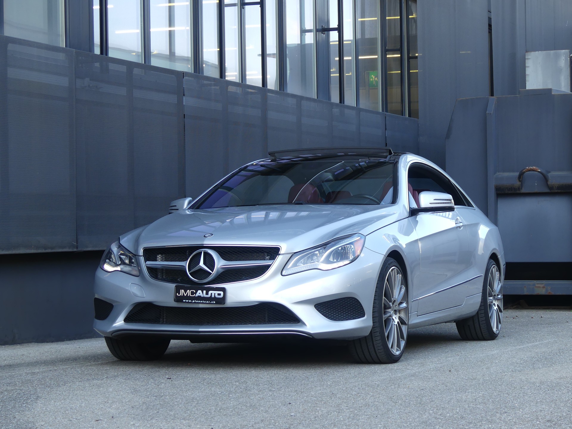MERCEDES-BENZ E 400 4Matic 7G-Tronic-image-4