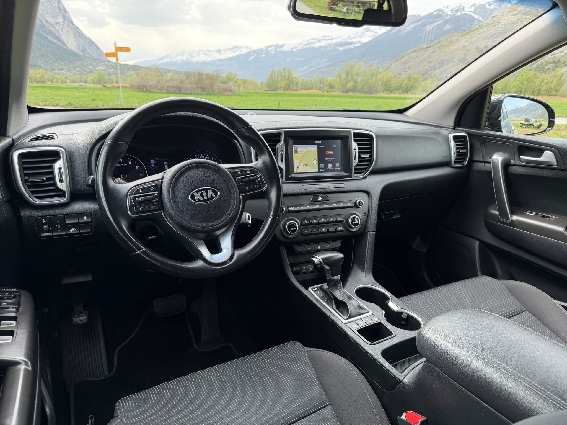 KIA Sportage 1.6 T-GDi Swiss City Line 4WD Automat-image-14