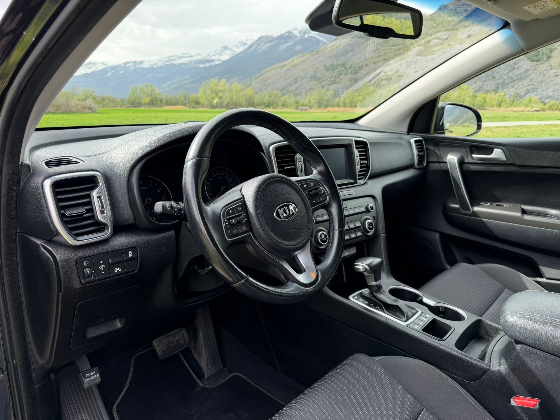 KIA Sportage 1.6 T-GDi Swiss City Line 4WD Automat-image-15