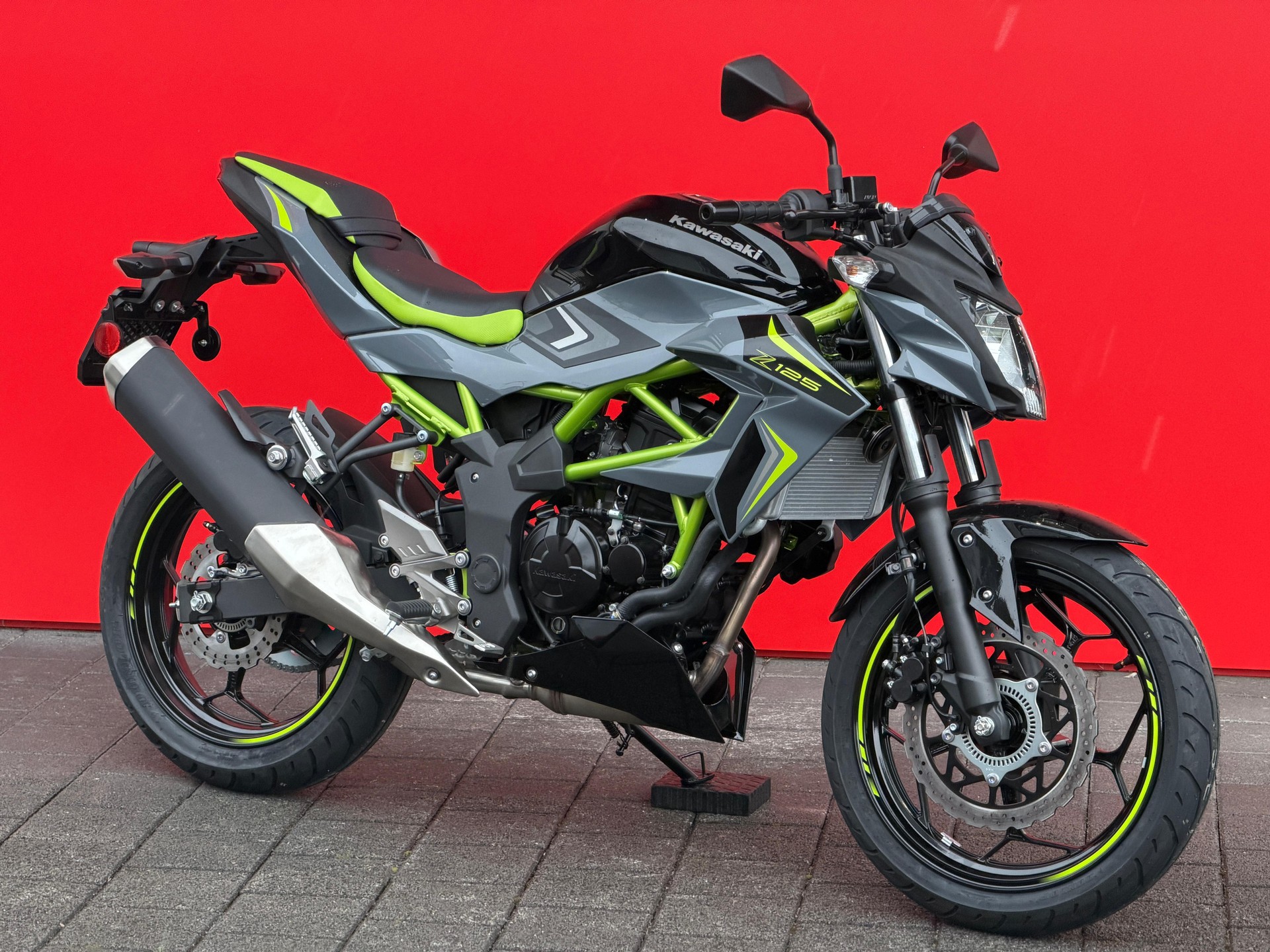KAWASAKI Z 125-image-6