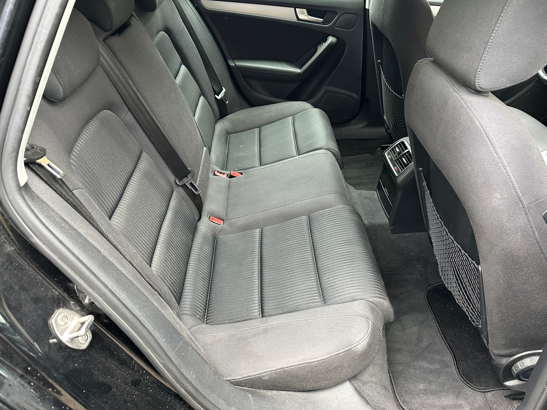 AUDI A4 Avant 1.8 TFSI FIXPREIS-image-16