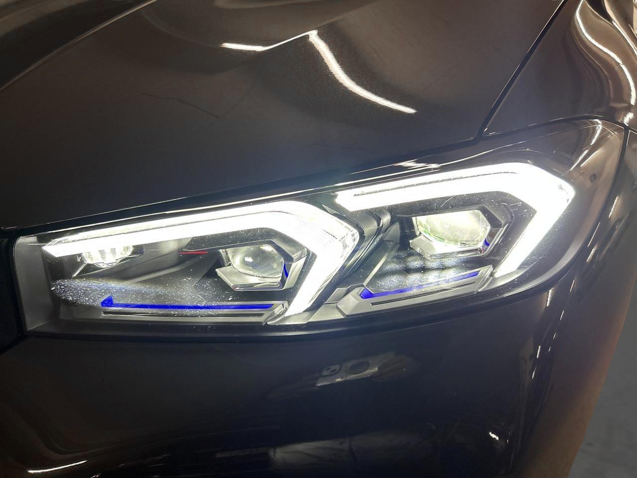 BMW 330i xDrive Touring M Sport-image-13