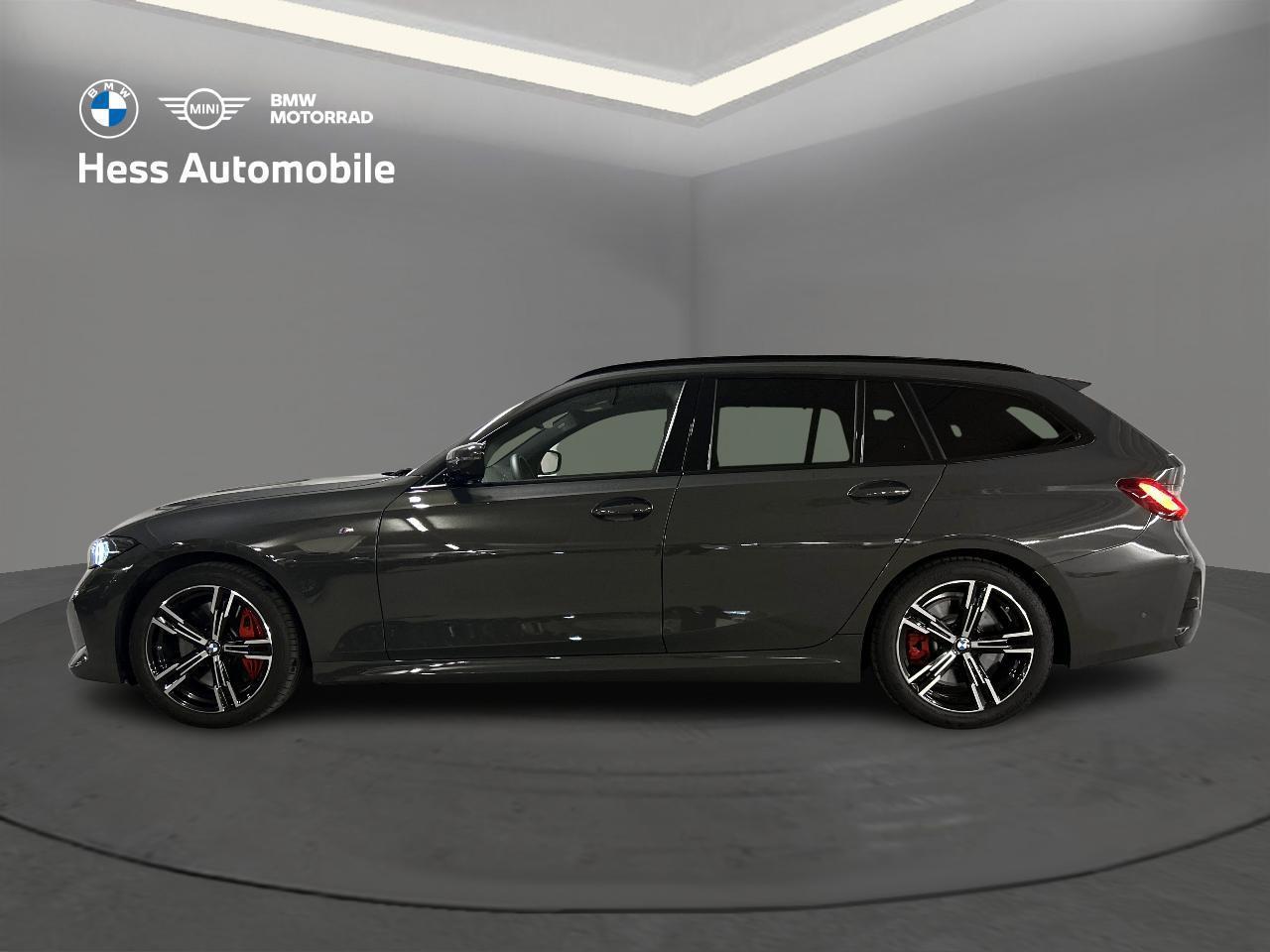 BMW 330i xDrive Touring M Sport-image-4