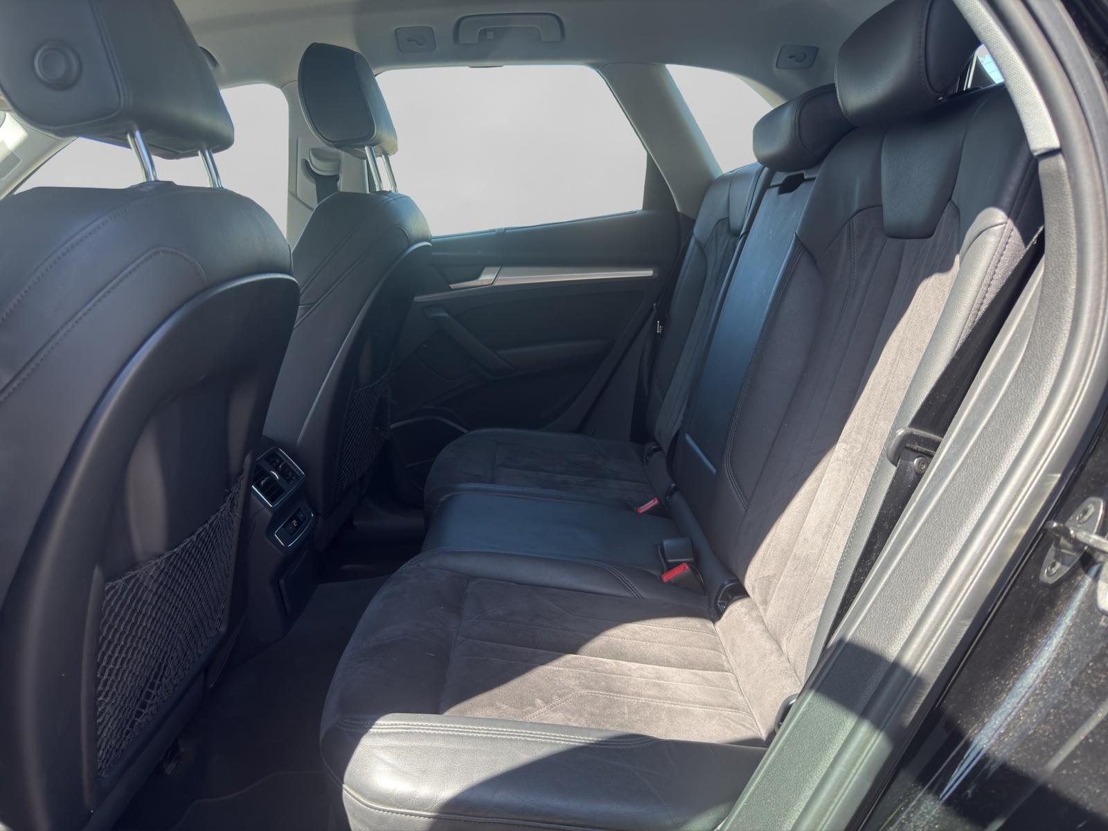 AUDI Q5 2.0 TFSI sport quattro S-tronic-image-12