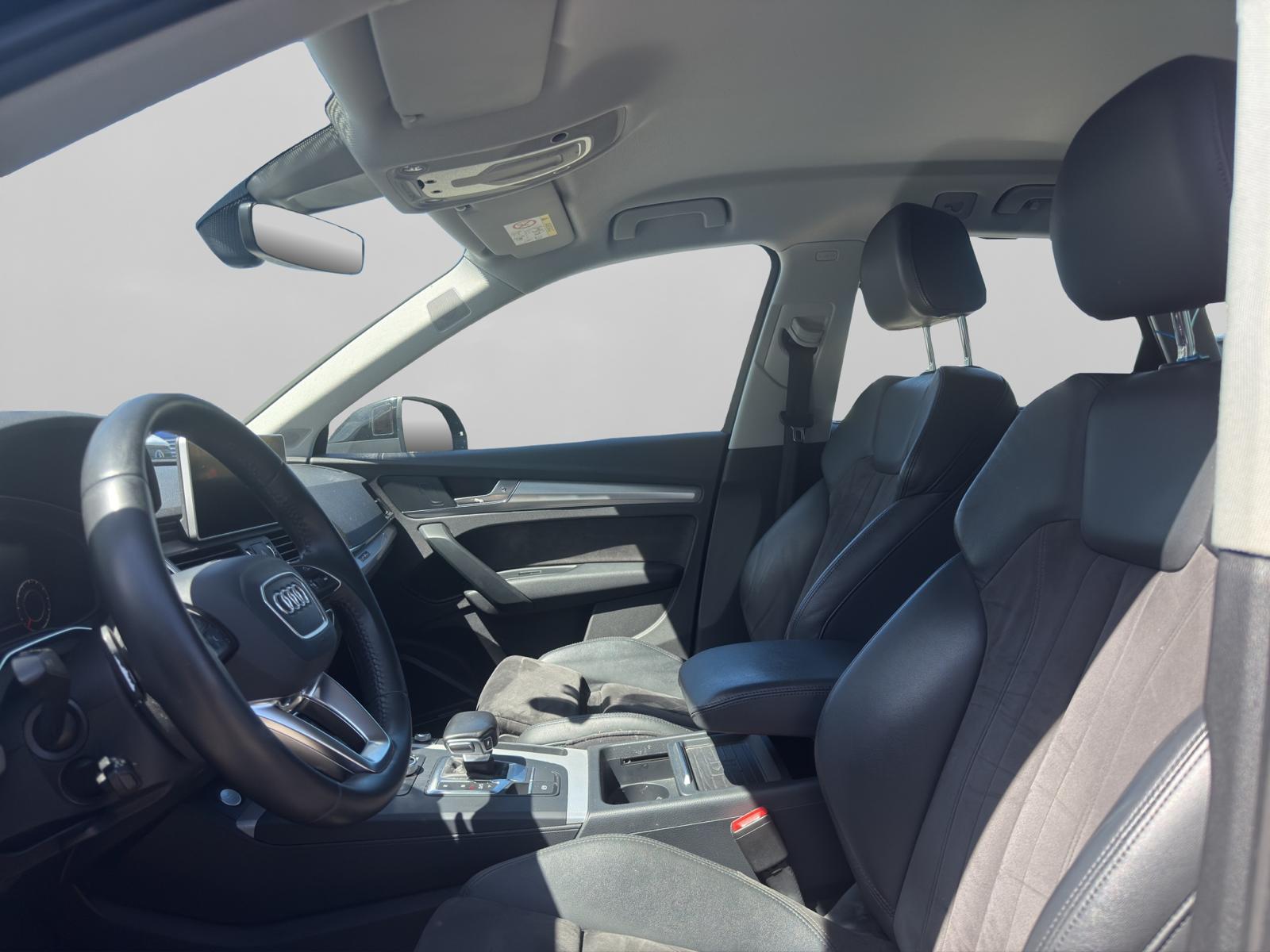 AUDI Q5 2.0 TFSI sport quattro S-tronic-image-8