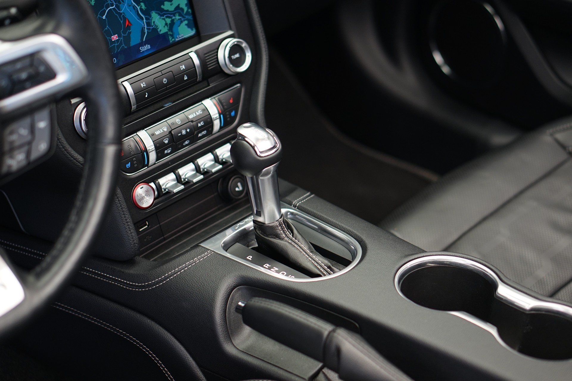 FORD Mustang Convertible 5.0 V8 GT Automat *CH-Fahrzeug*-image-23