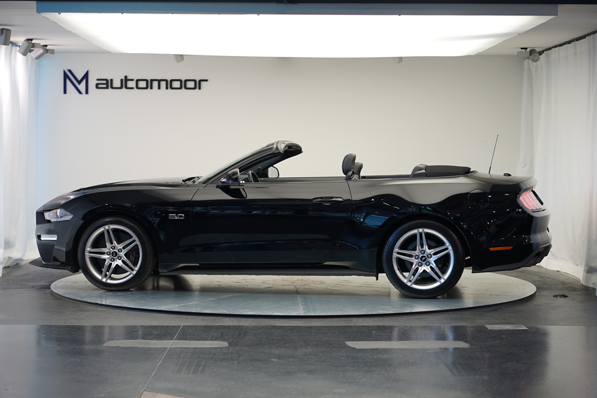 FORD Mustang Convertible 5.0 V8 GT Automat *CH-Fahrzeug*-image-7