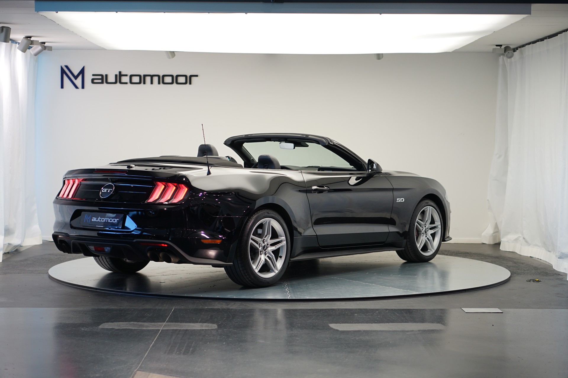 FORD Mustang Convertible 5.0 V8 GT Automat *CH-Fahrzeug*-image-4