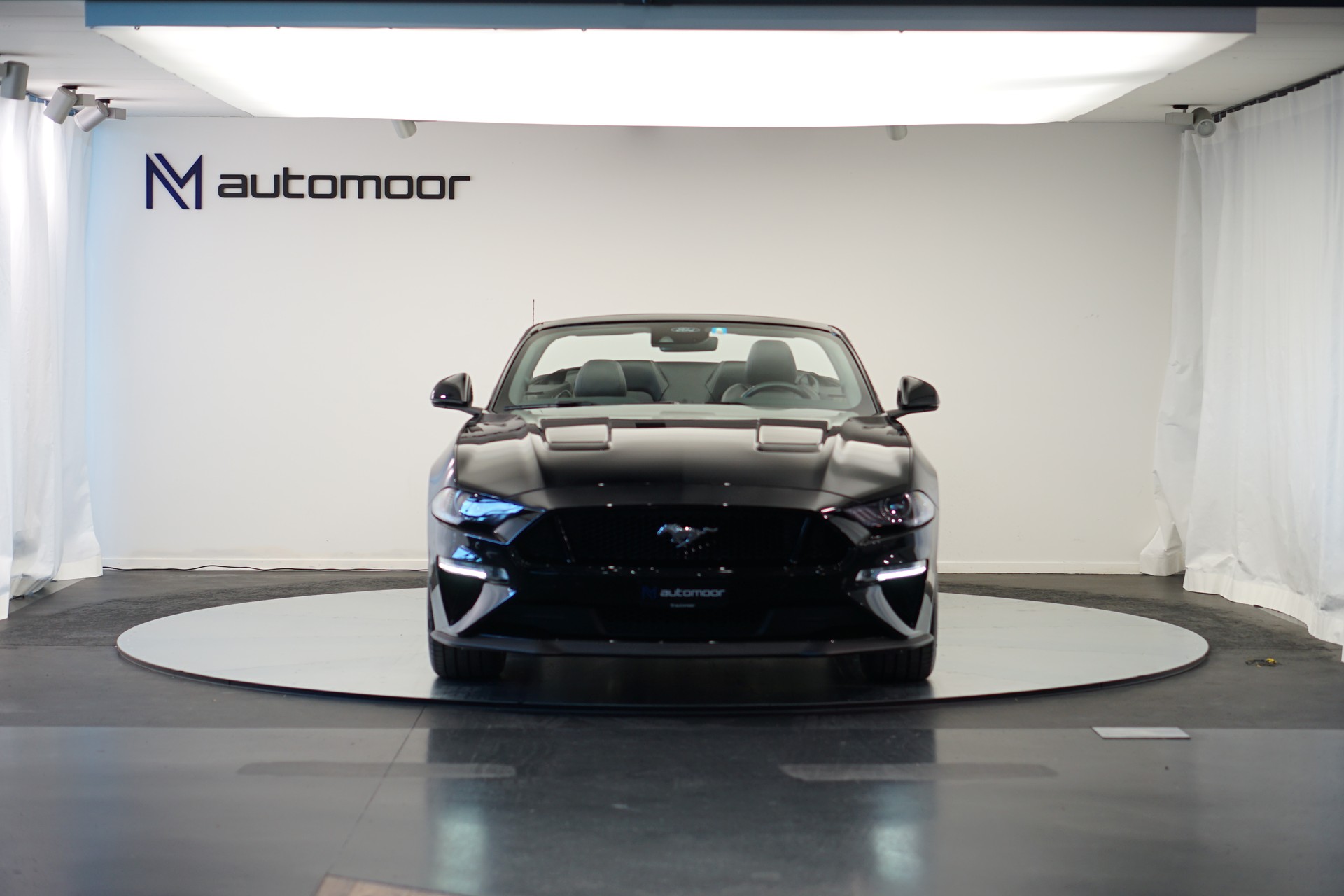 FORD Mustang Convertible 5.0 V8 GT Automat *CH-Fahrzeug*-showroom-element-1
