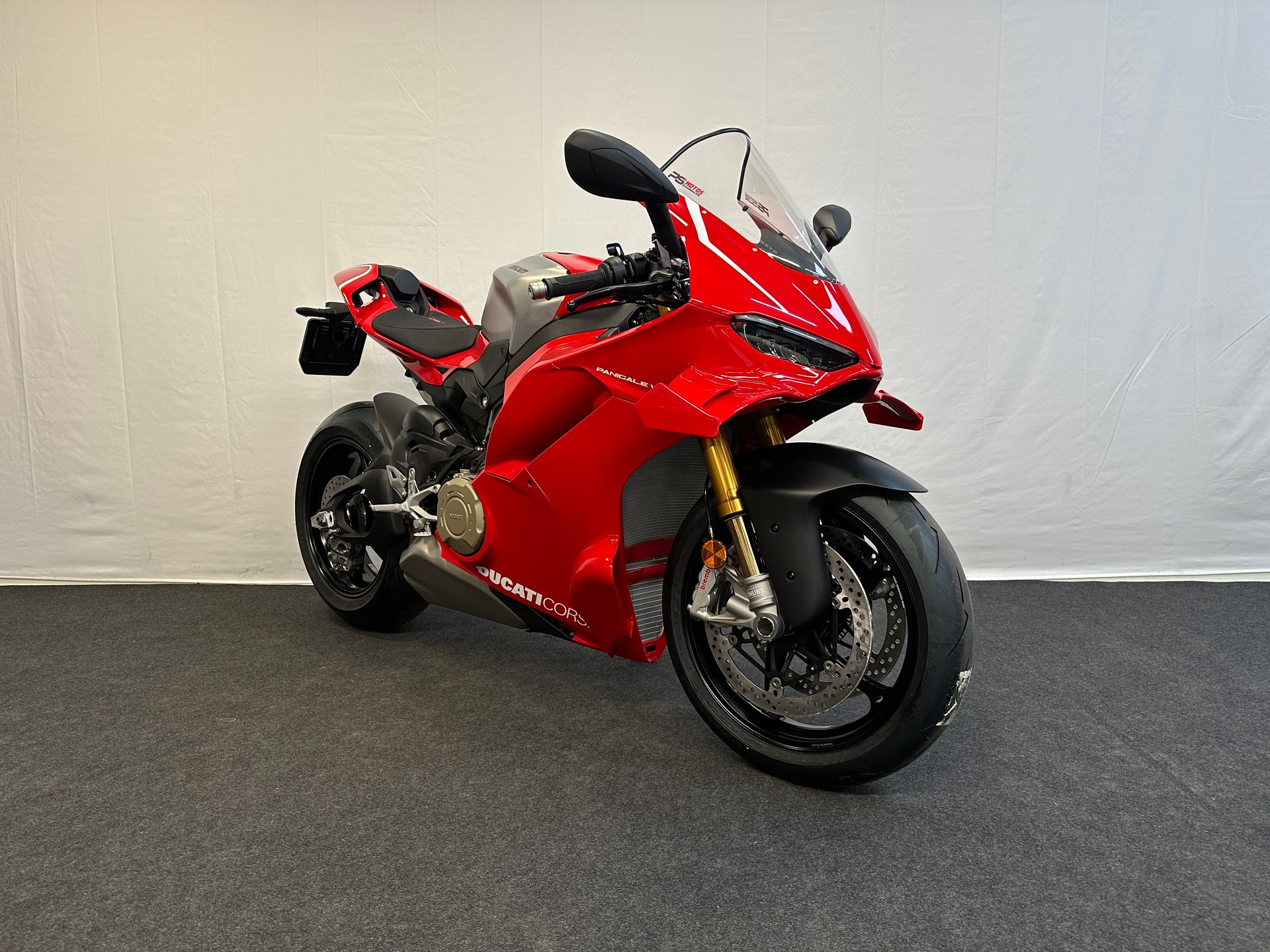 DUCATI Panigale V4 R-image-2