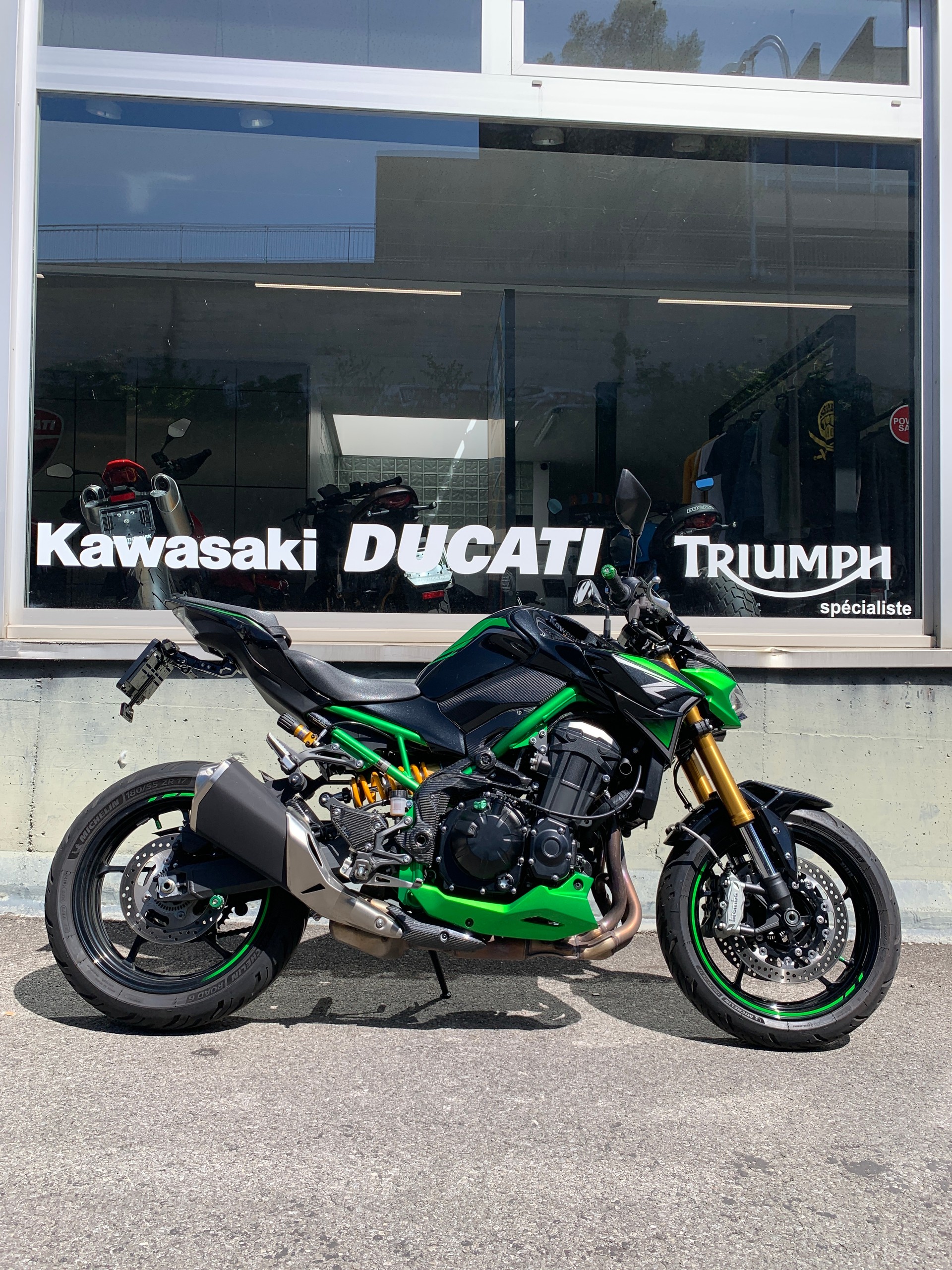 KAWASAKI Z 900-image-0