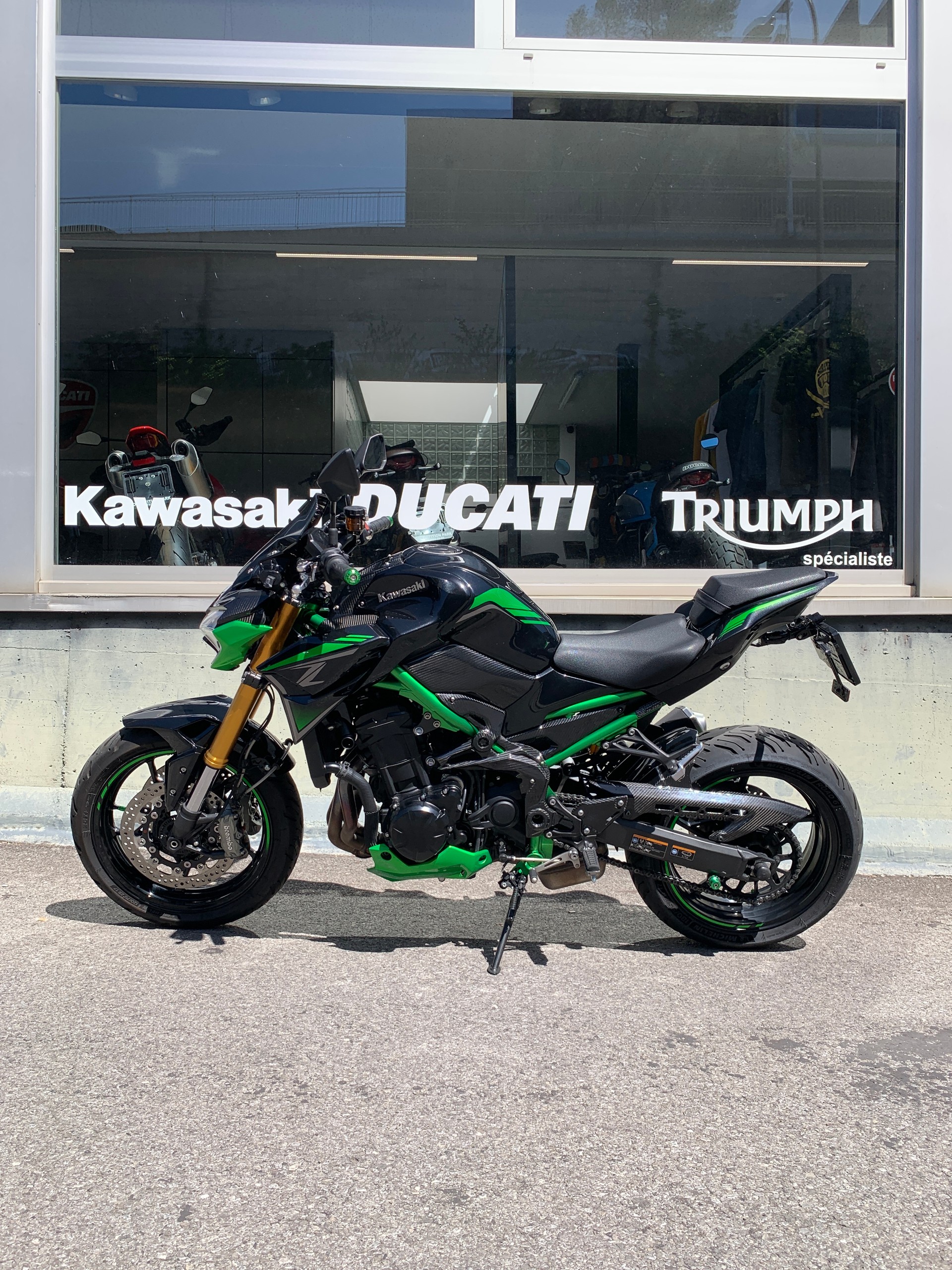 KAWASAKI Z 900-image-1