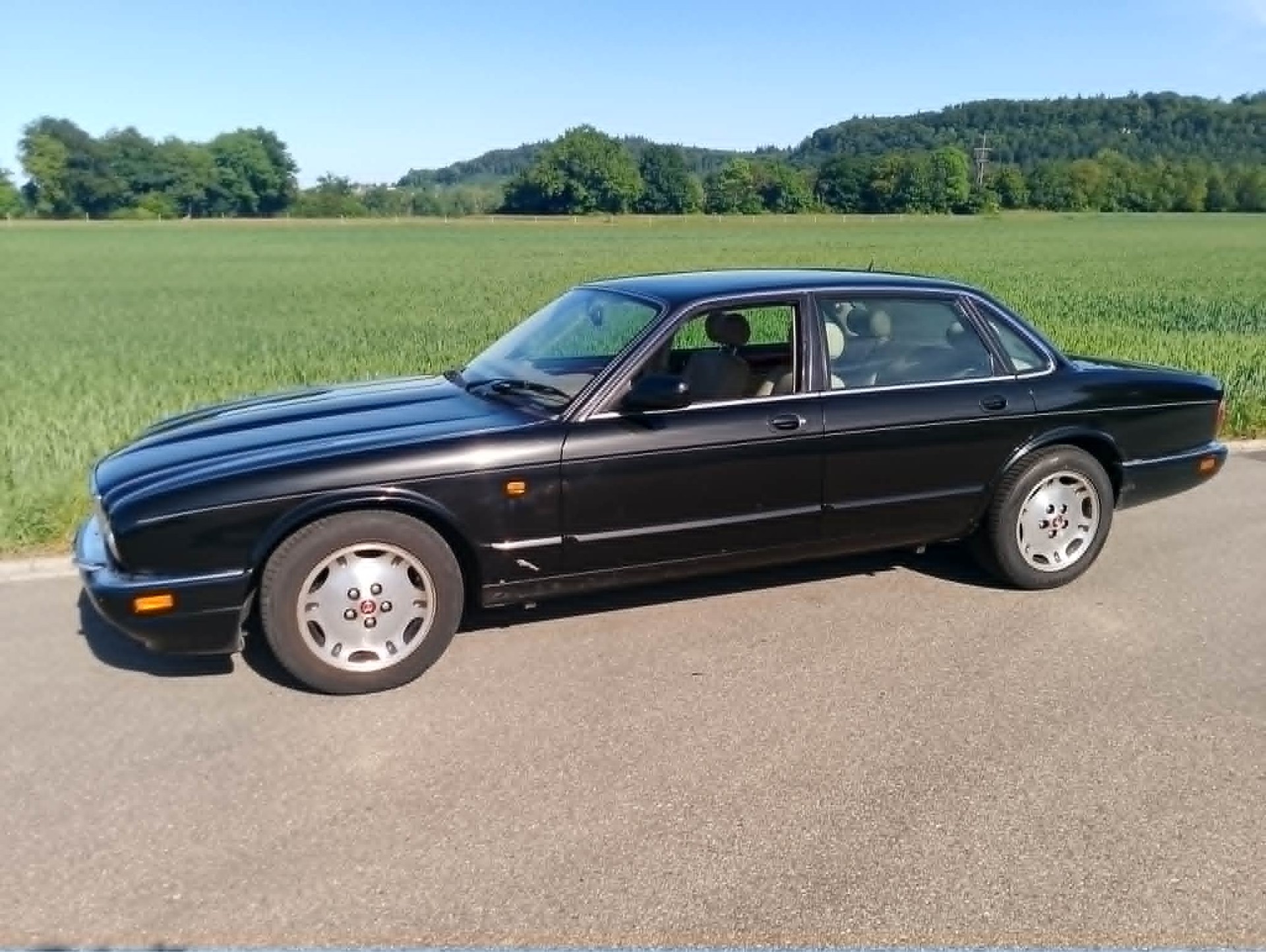 JAGUAR XJ 3.2 Executive