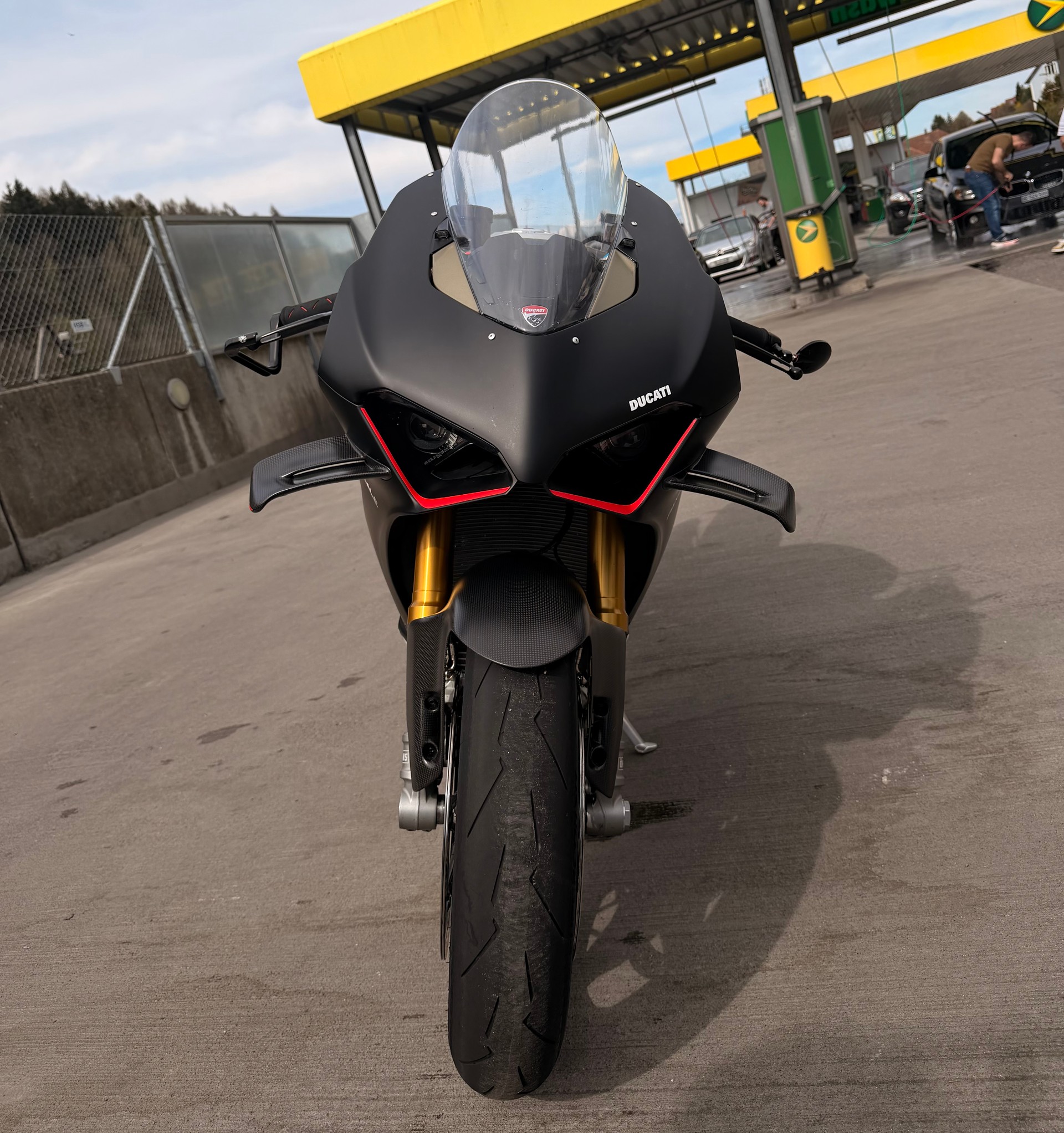 DUCATI Panigale V4 SP2-image-2