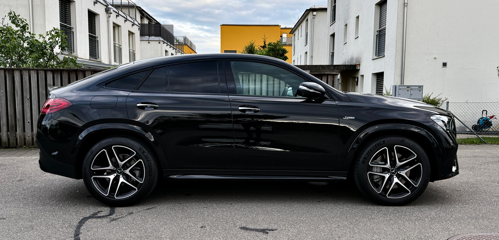 MERCEDES-BENZ GLE COUPÉ 53 AMG 4MATIC SPEEDSHIFT*VOLLAUSSTATTUNG*PERFORMANCE-ABGASANLAGE*EL. AHK*EL. PANORAMA-GLASSCHIEBEDACH*-image-10
