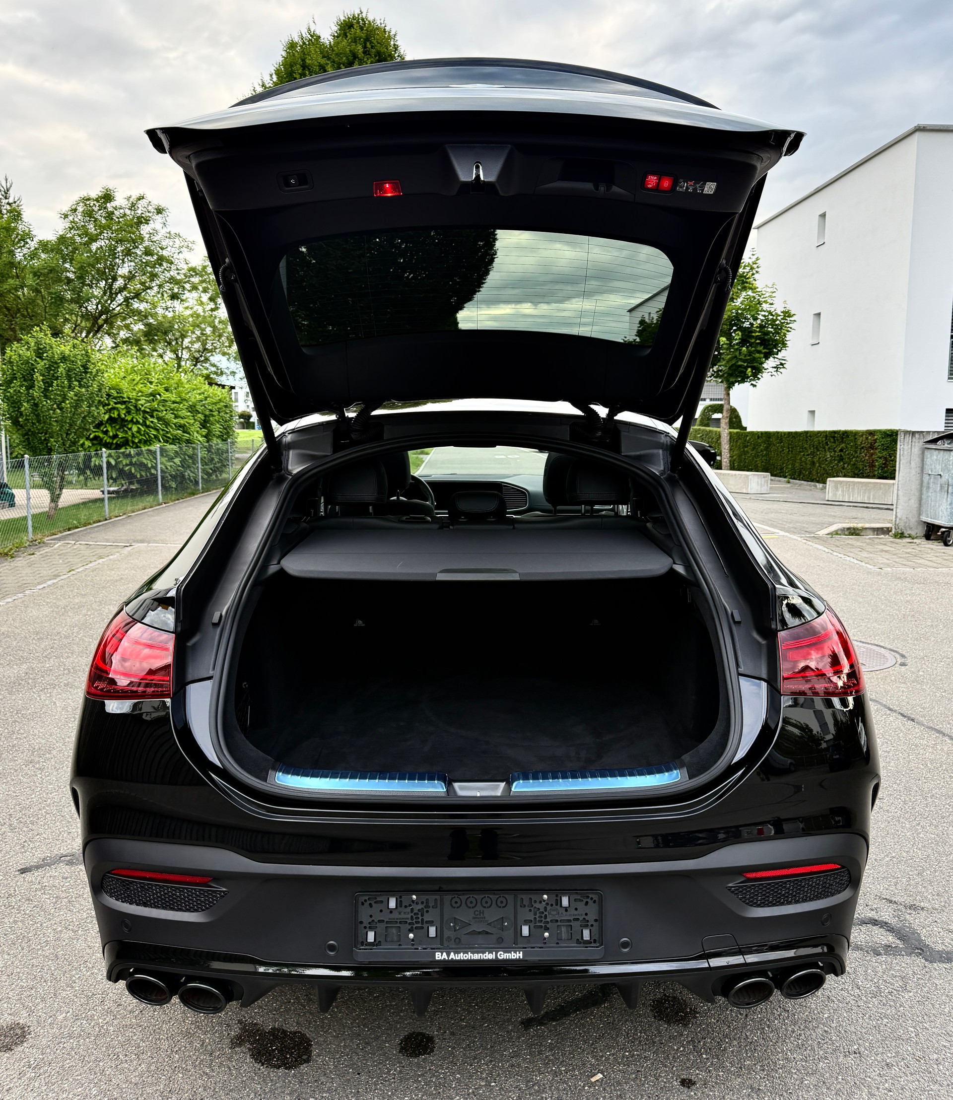 MERCEDES-BENZ GLE COUPÉ 53 AMG 4MATIC SPEEDSHIFT*VOLLAUSSTATTUNG*PERFORMANCE-ABGASANLAGE*EL. AHK*EL. PANORAMA-GLASSCHIEBEDACH*-image-5