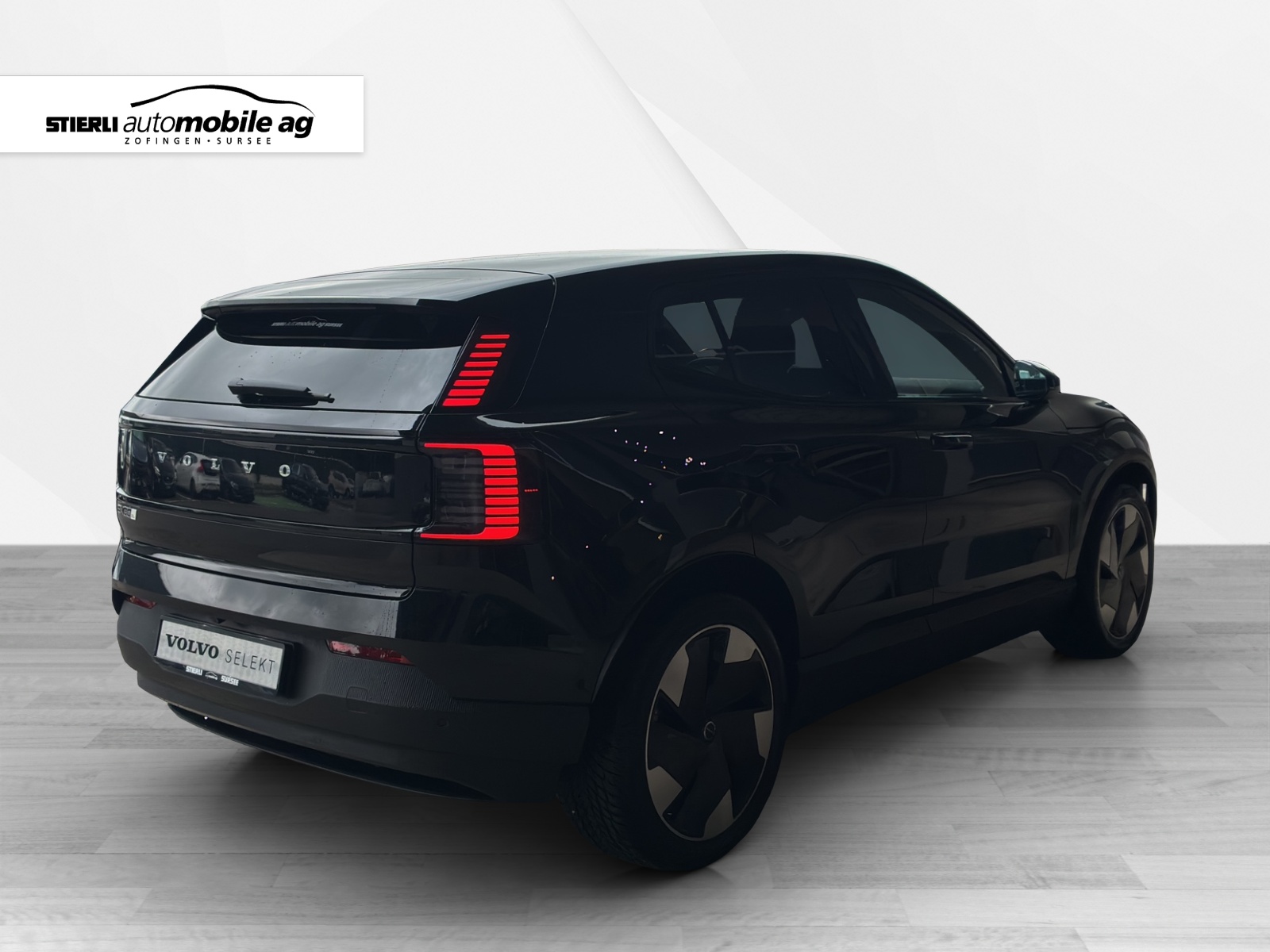 VOLVO EX 30 E60 Twin Ultra Performance AWD-image-4