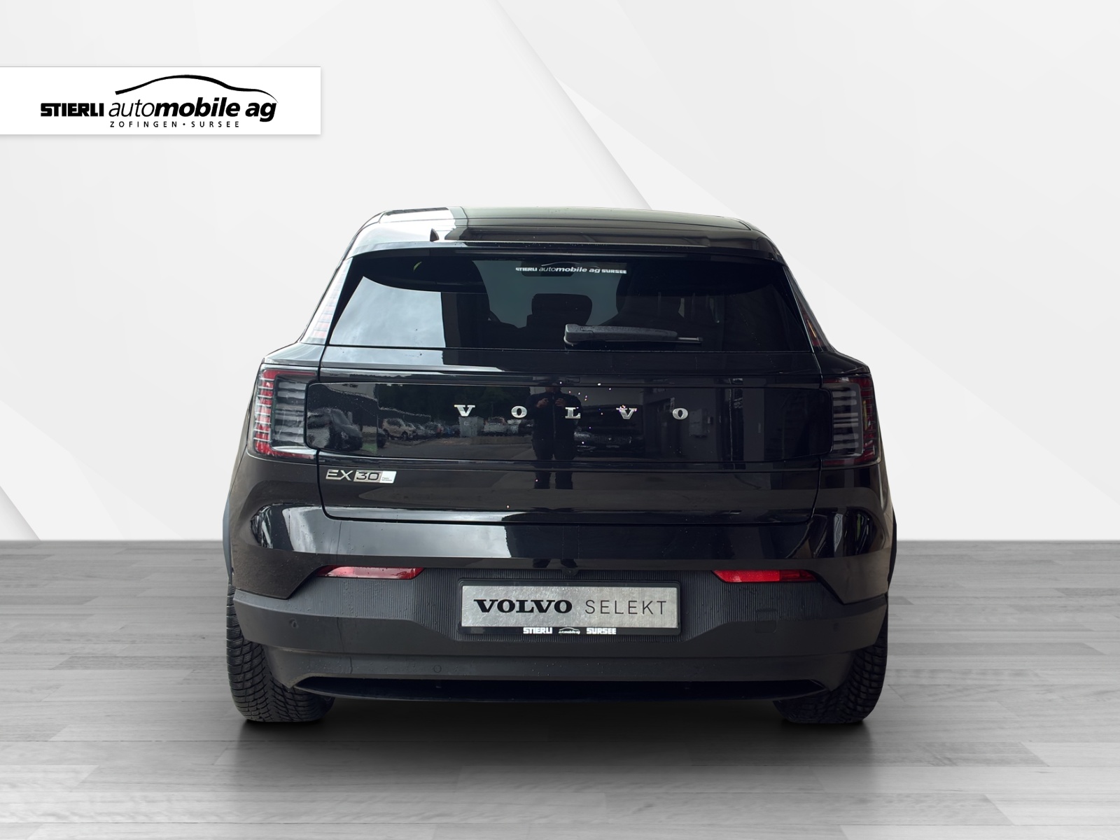 VOLVO EX 30 E60 Twin Ultra Performance AWD-image-5