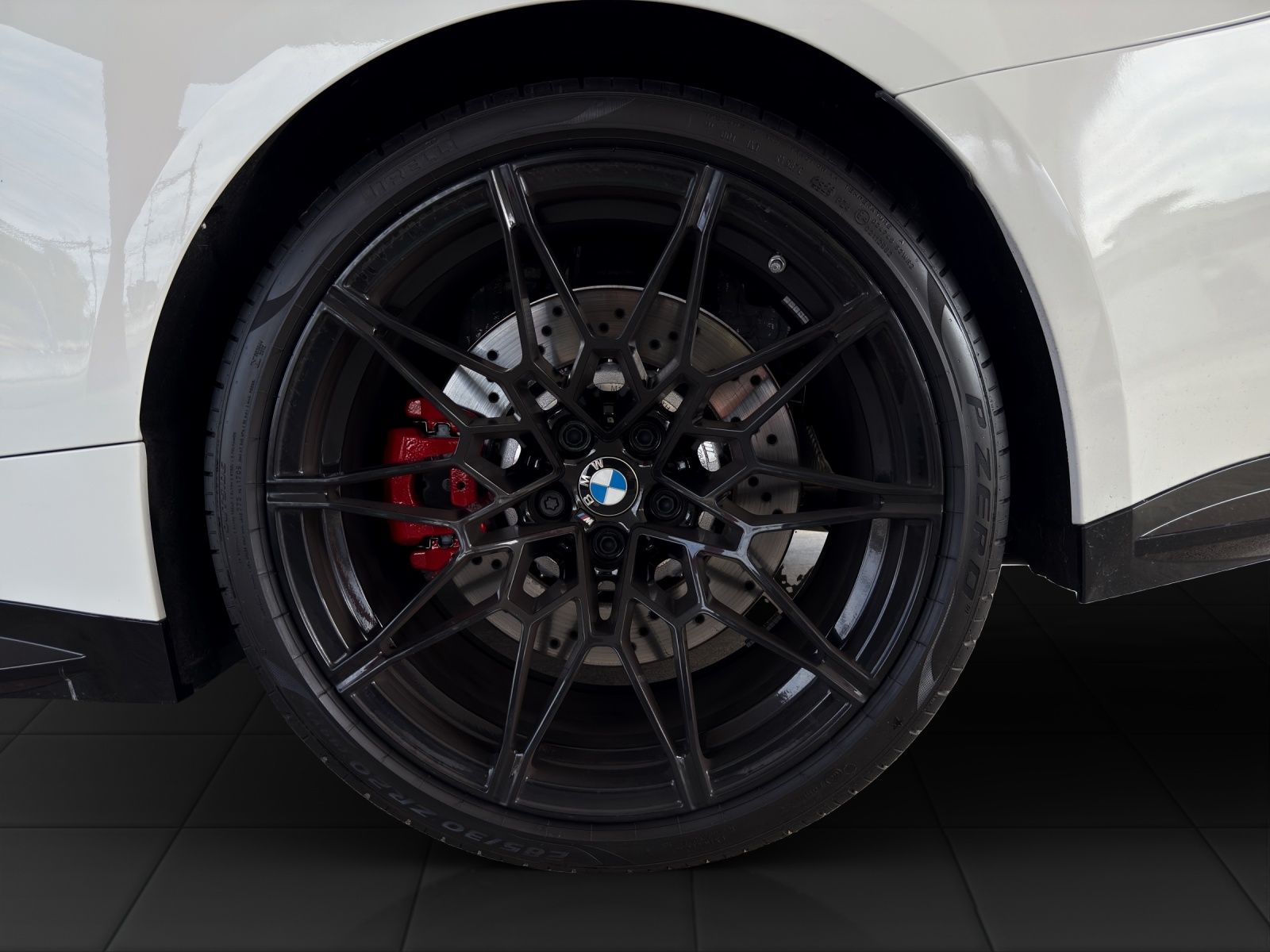 BMW M4 Coupé Competition M xDrive-image-30
