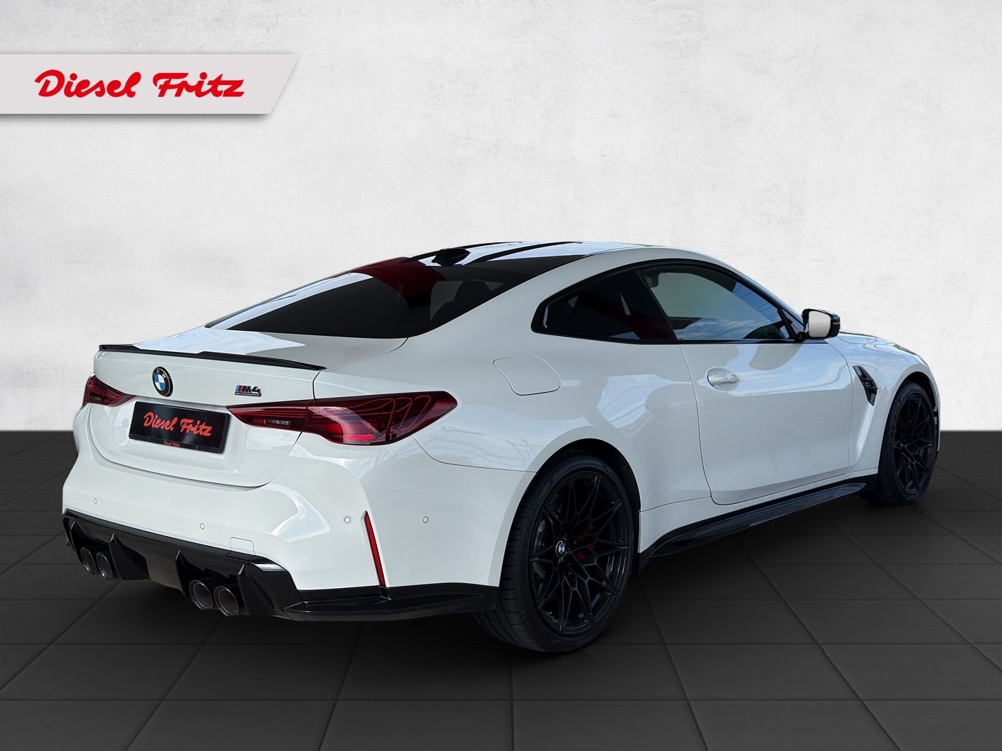 BMW M4 Coupé Competition M xDrive-image-11