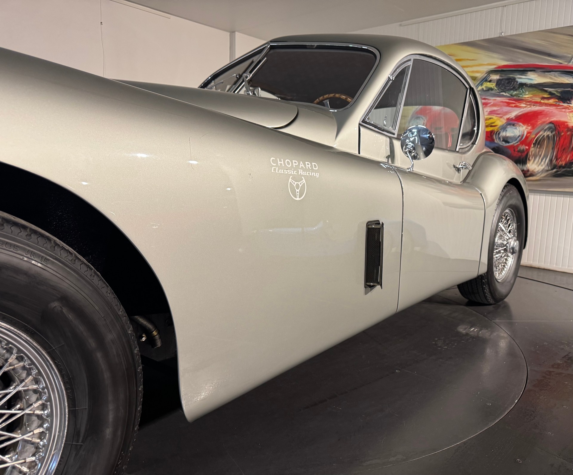 JAGUAR XK120 Coupé-image-8