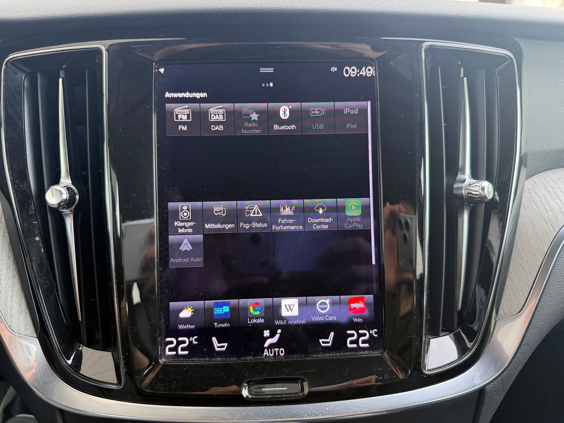 VOLVO V60 T6 eAWD Twin Engine Inscription Geartronic-image-15