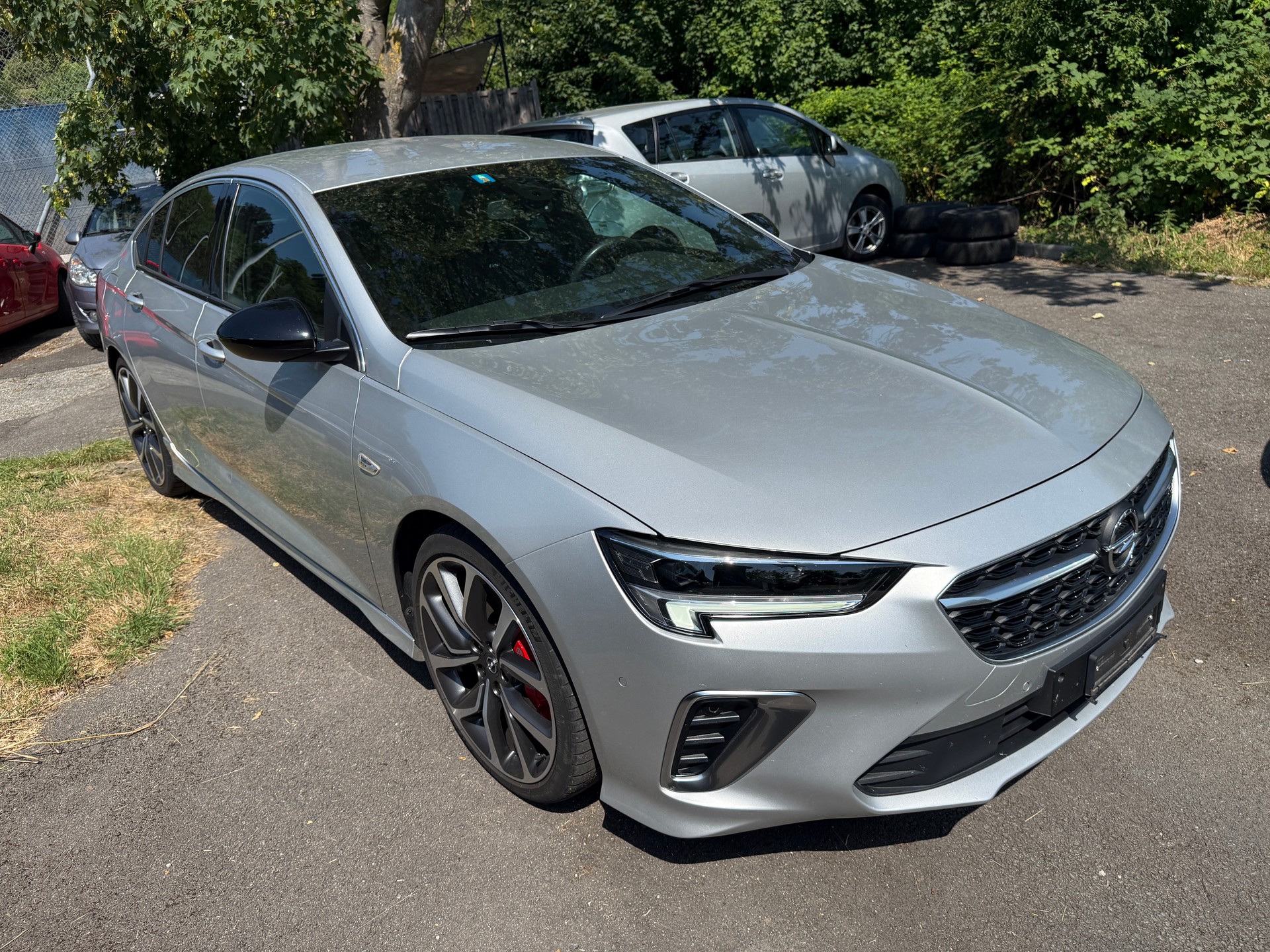 OPEL Insignia 2.0 T GSi 4WD Automatic-image-7