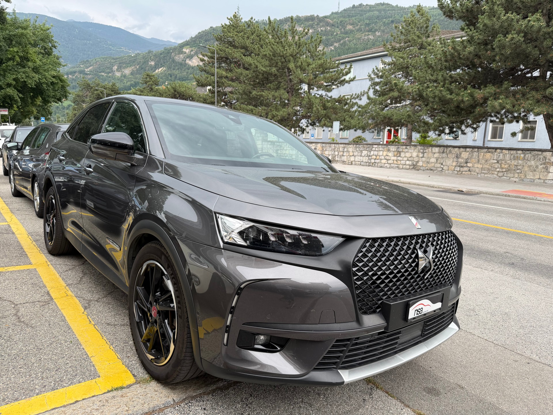 DS AUTOMOBILES DS 7 Crossback E-Tense 300 Performance Line-showroom-element-1
