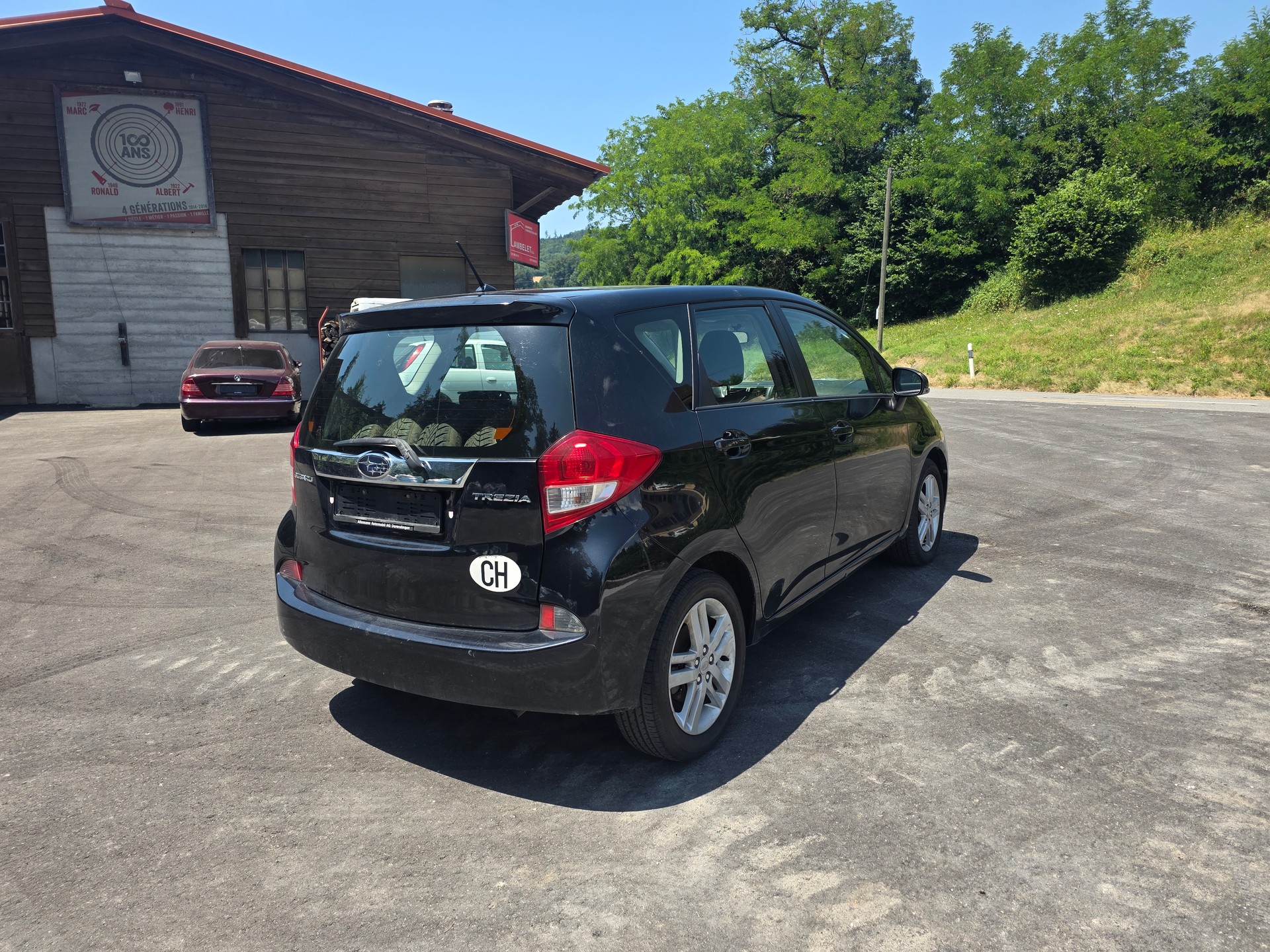 SUBARU Trezia 1.4D Swiss Automatic-image-6