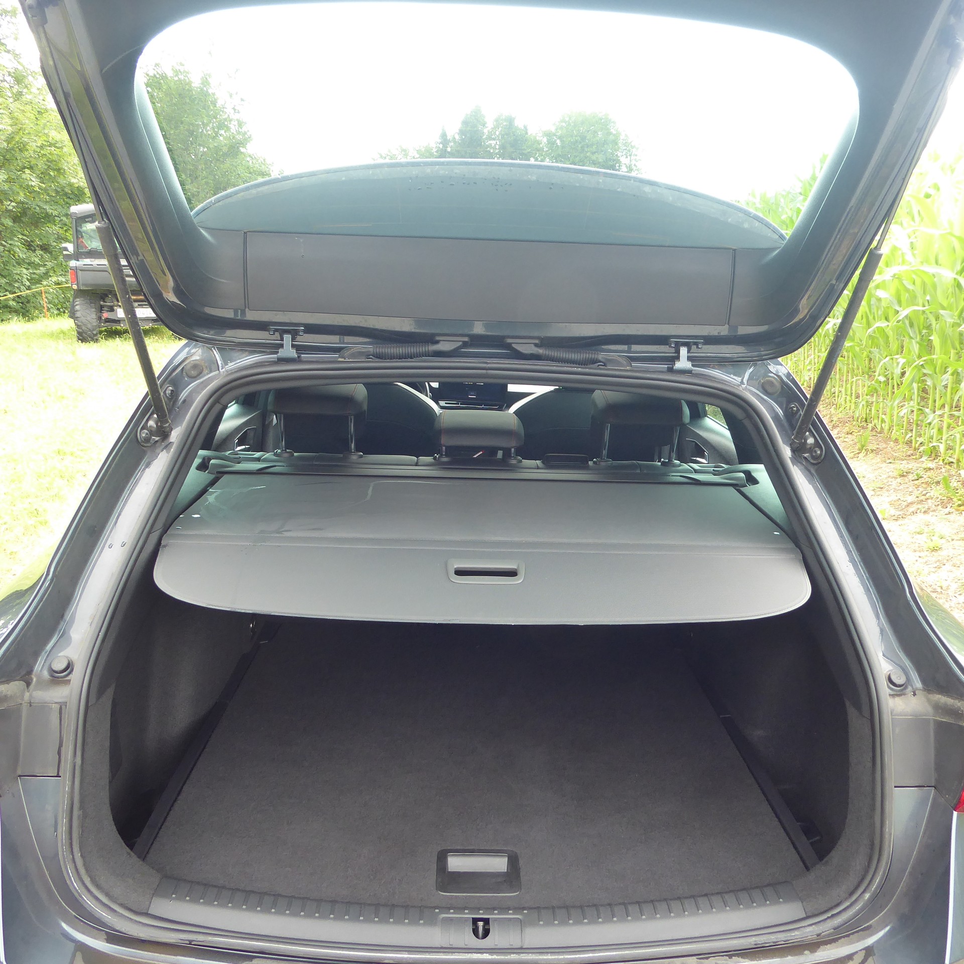 SEAT Leon ST 2.0 TDI EVO DSG 4Drive FR-image-6