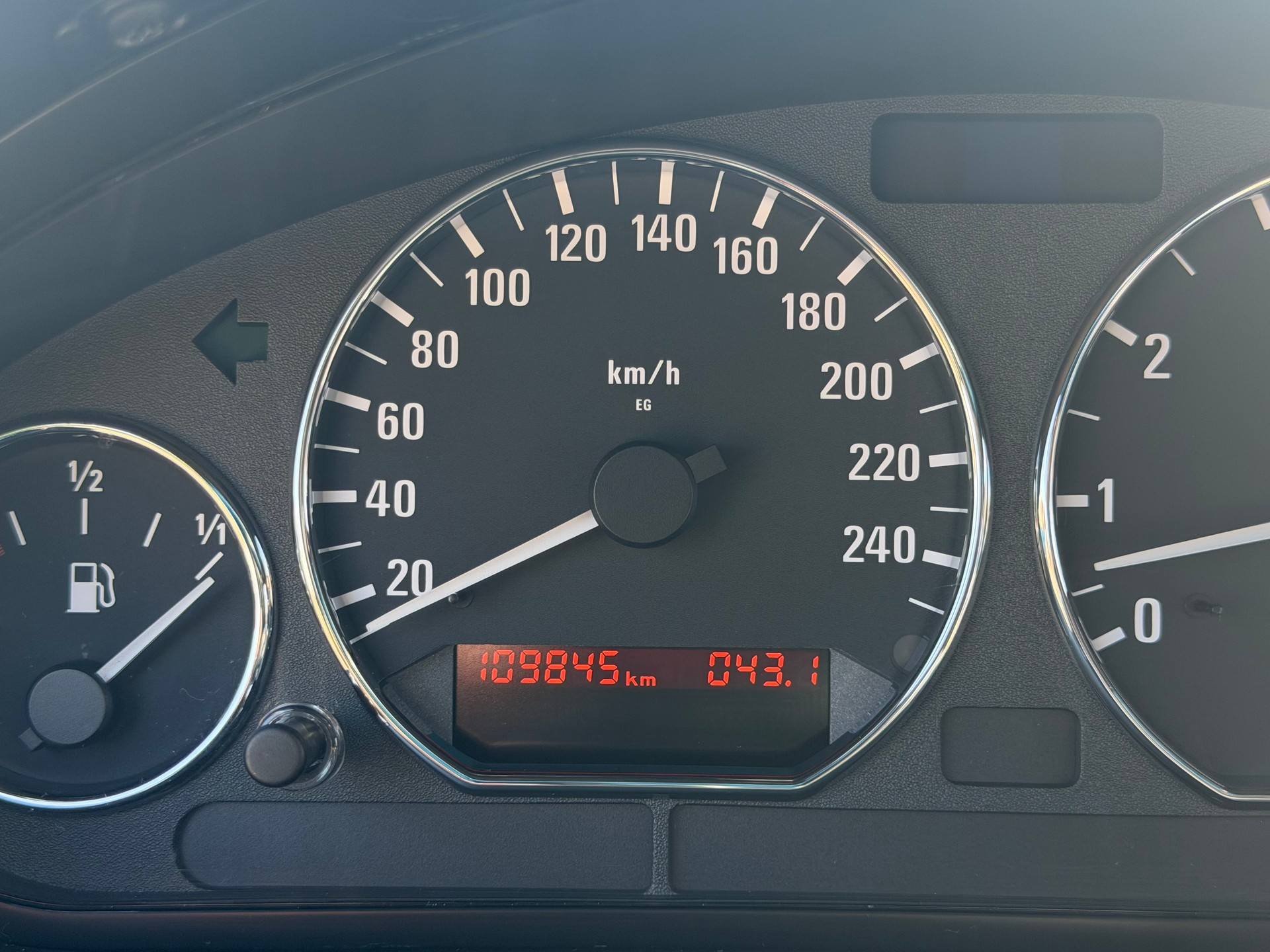 BMW Z3 3.0i Coupé-image-27
