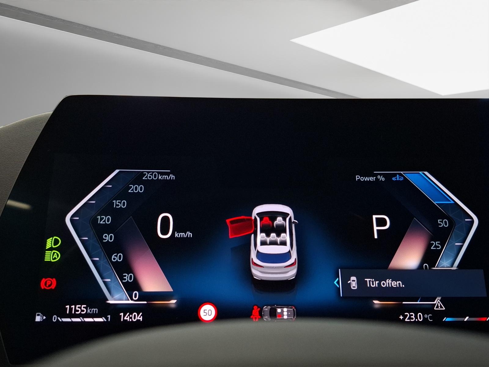 BMW 218i Active Tourer-image-6