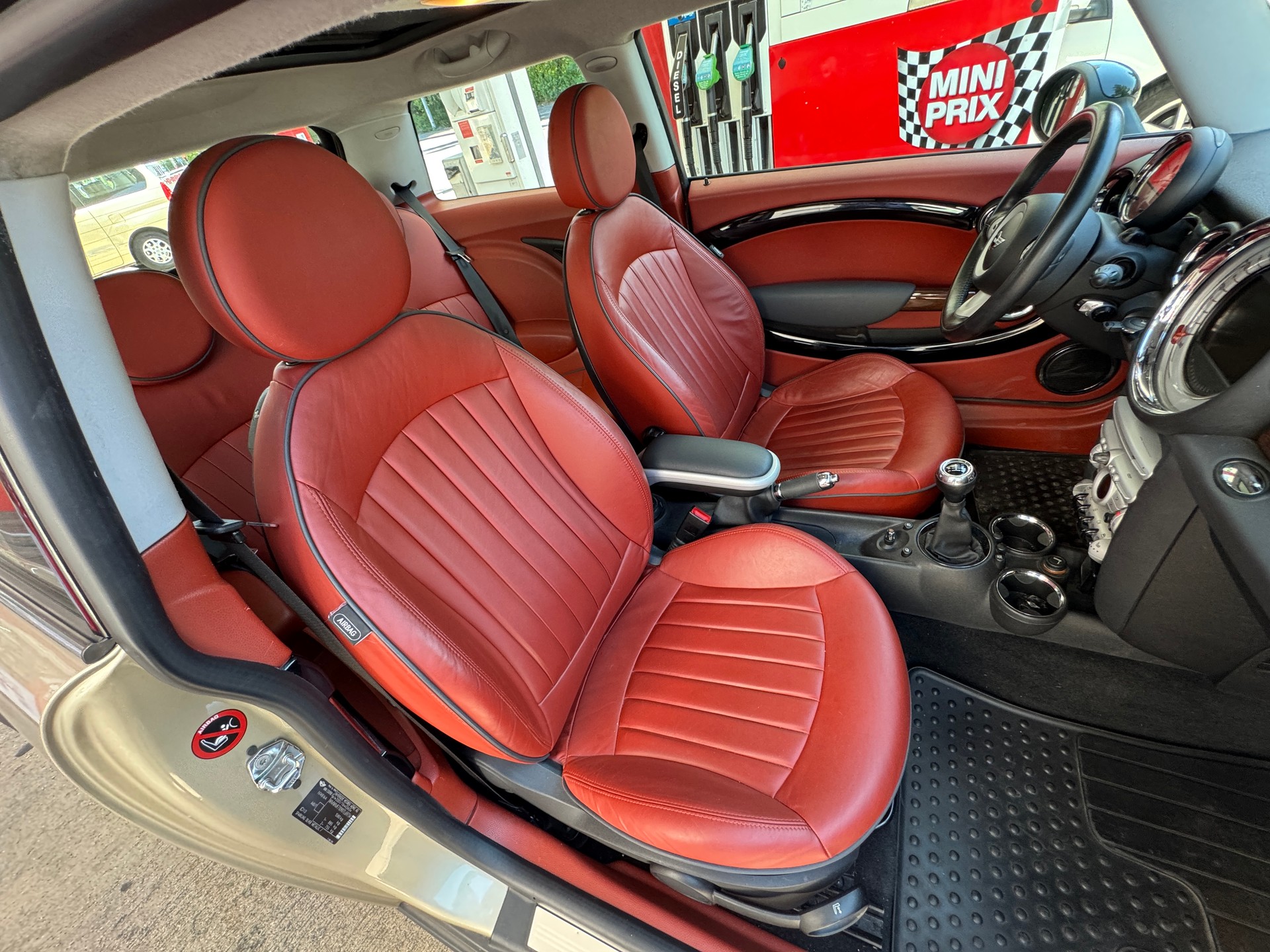 MINI Cooper S-image-7