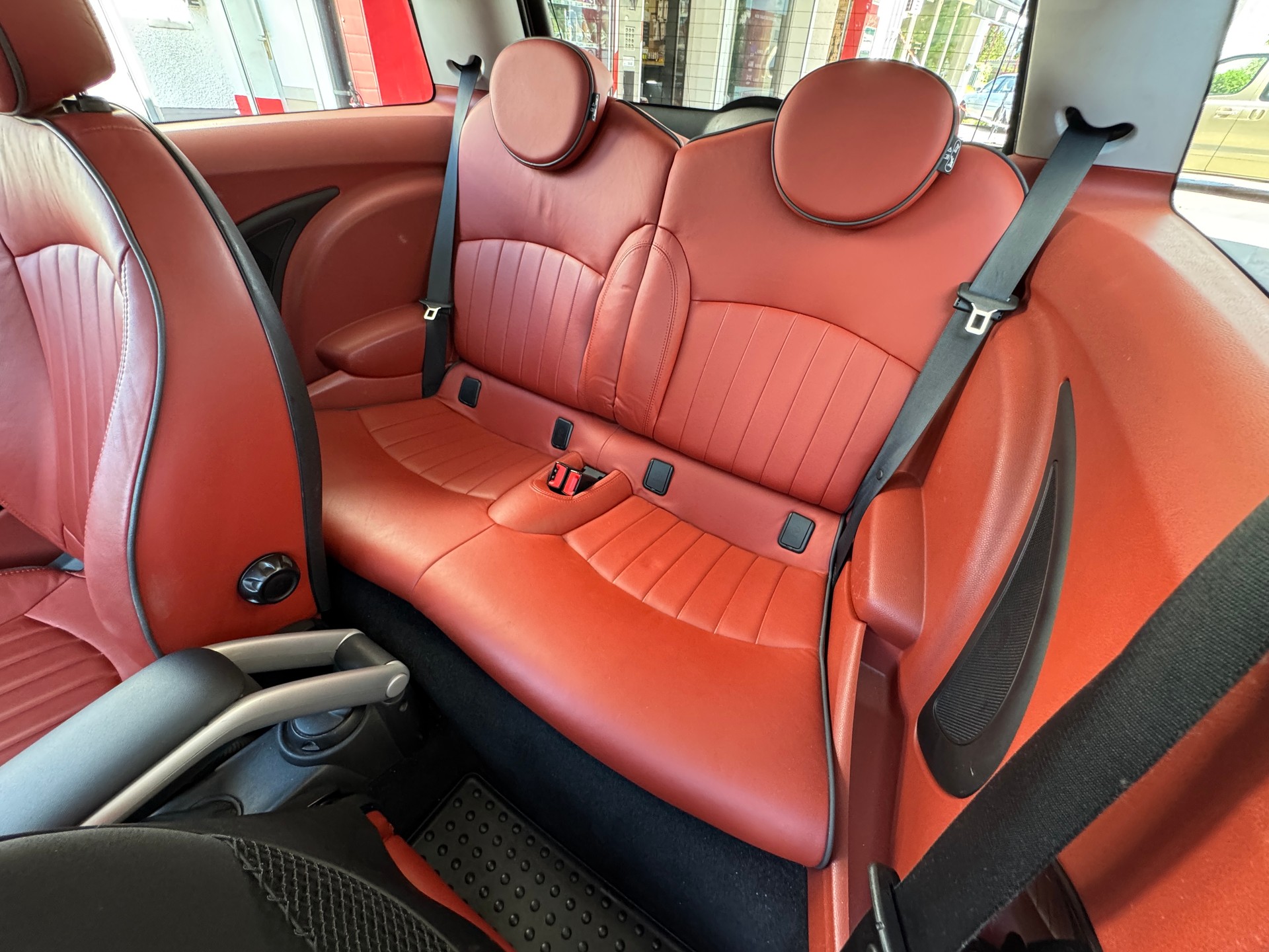 MINI Cooper S-image-8