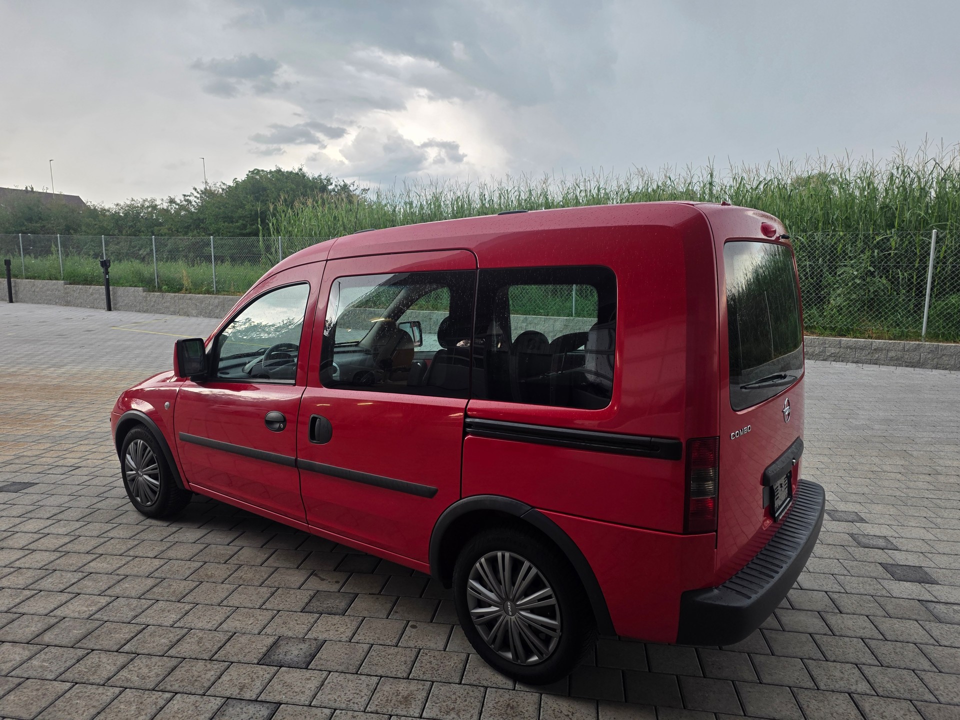 OPEL Combo 1.4 TP (Essentia)-image-4