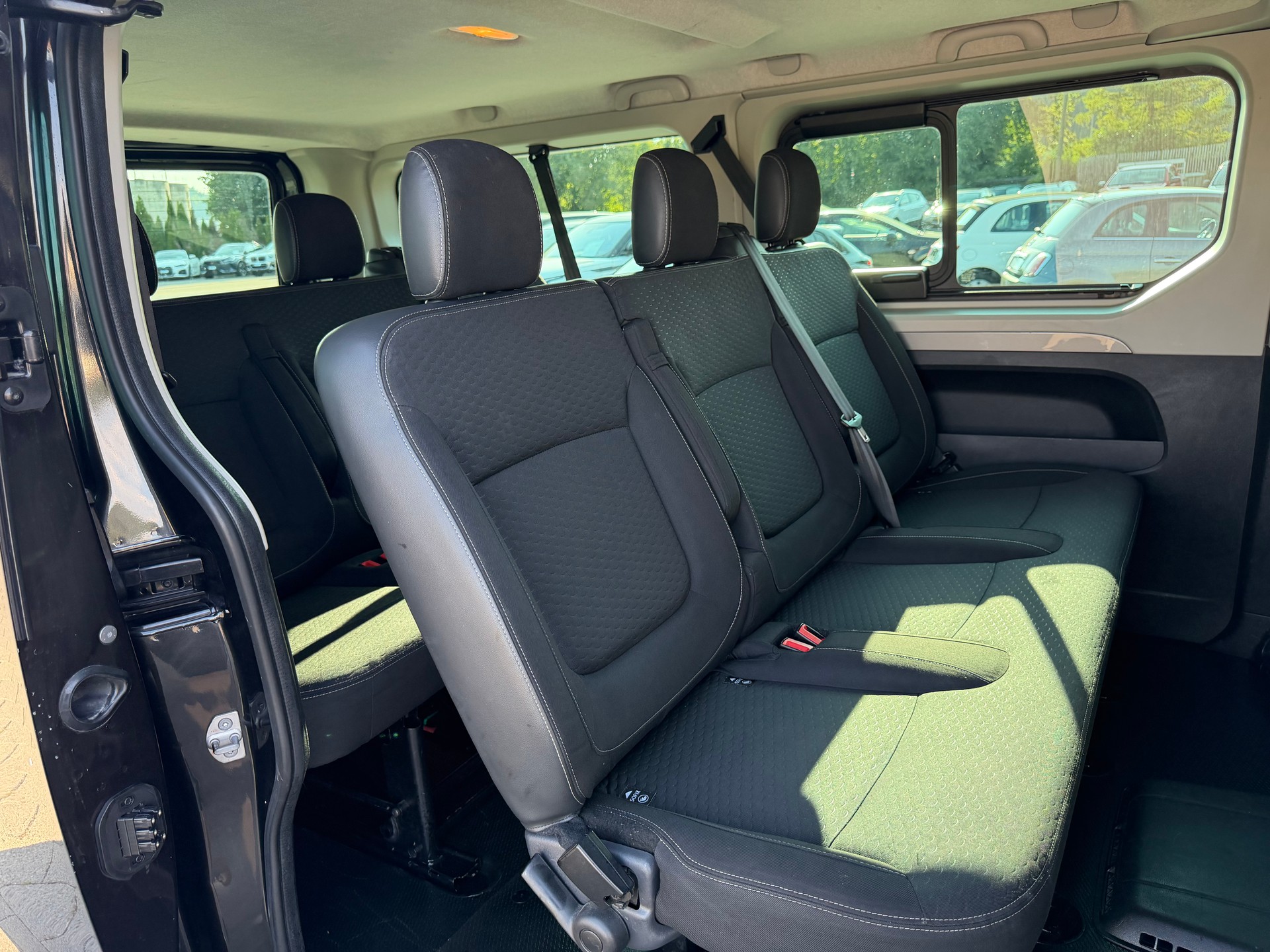 OPEL Vivaro 1.6 CDTI 2.9t L2H1-image-12