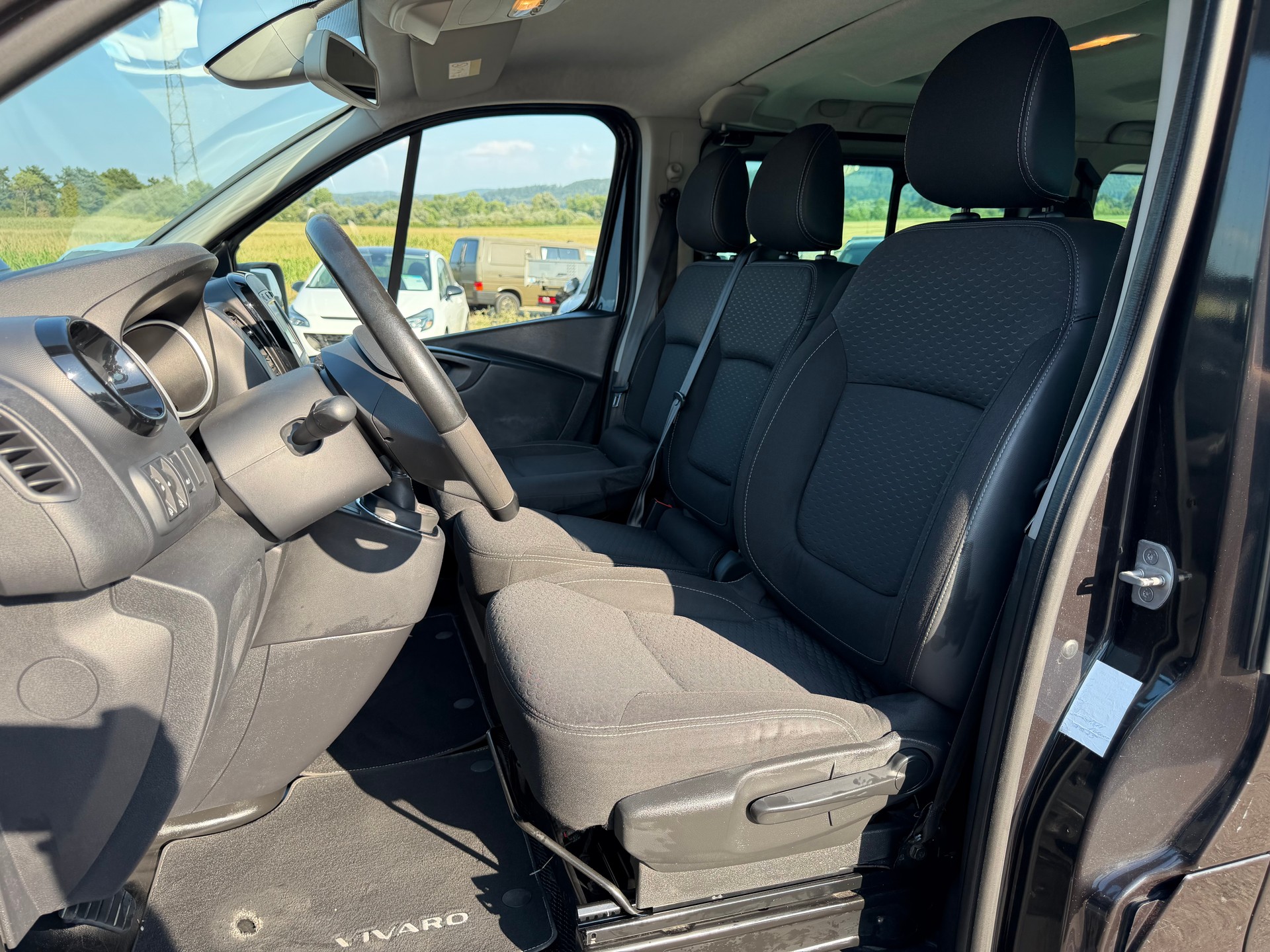 OPEL Vivaro 1.6 CDTI 2.9t L2H1-image-11