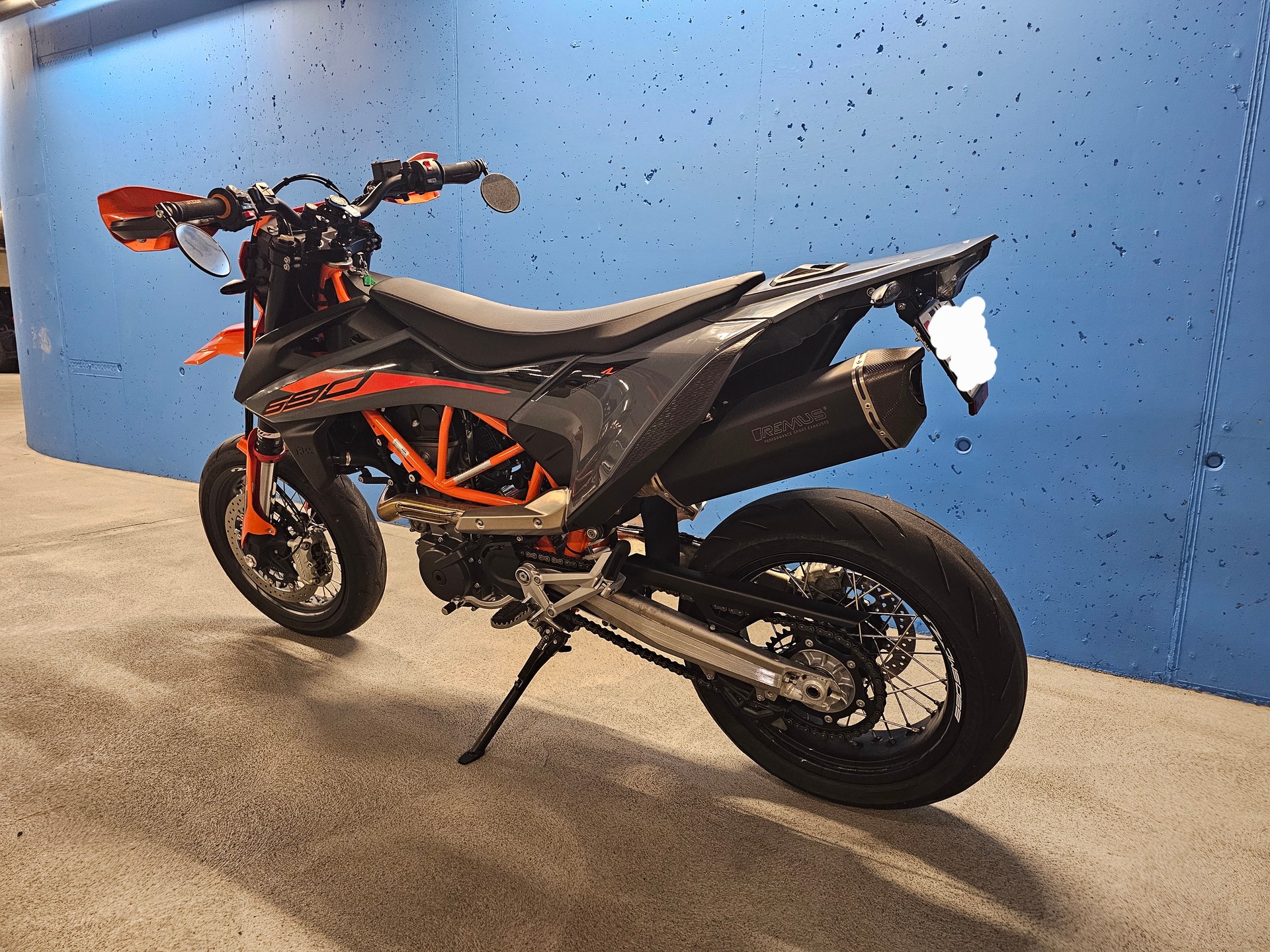 KTM 690 SMC R-image-4